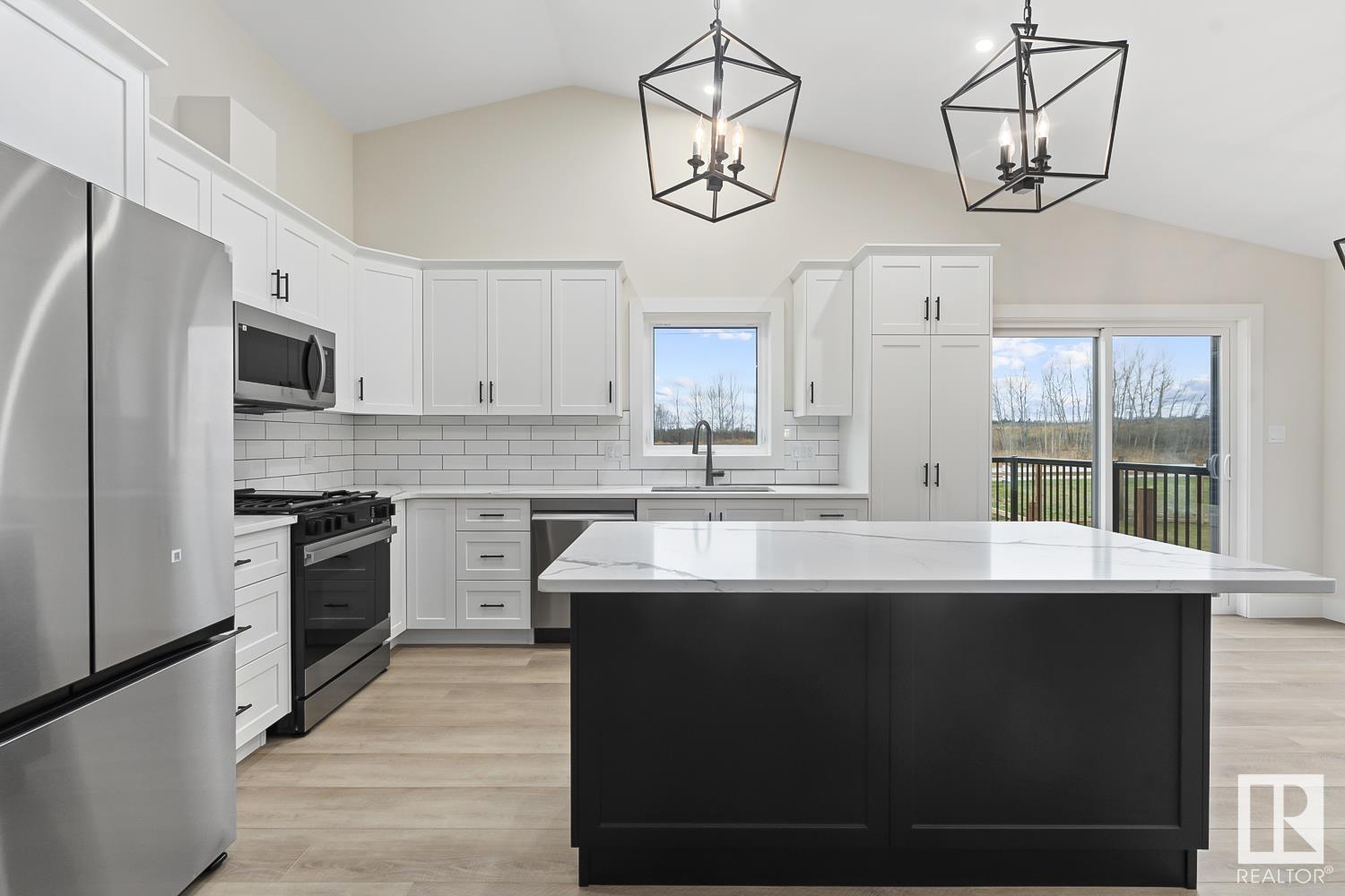      813 Schooner DR , Cold Lake,  ,T9M 0L7 ;  Listing Number: MLS E4417625