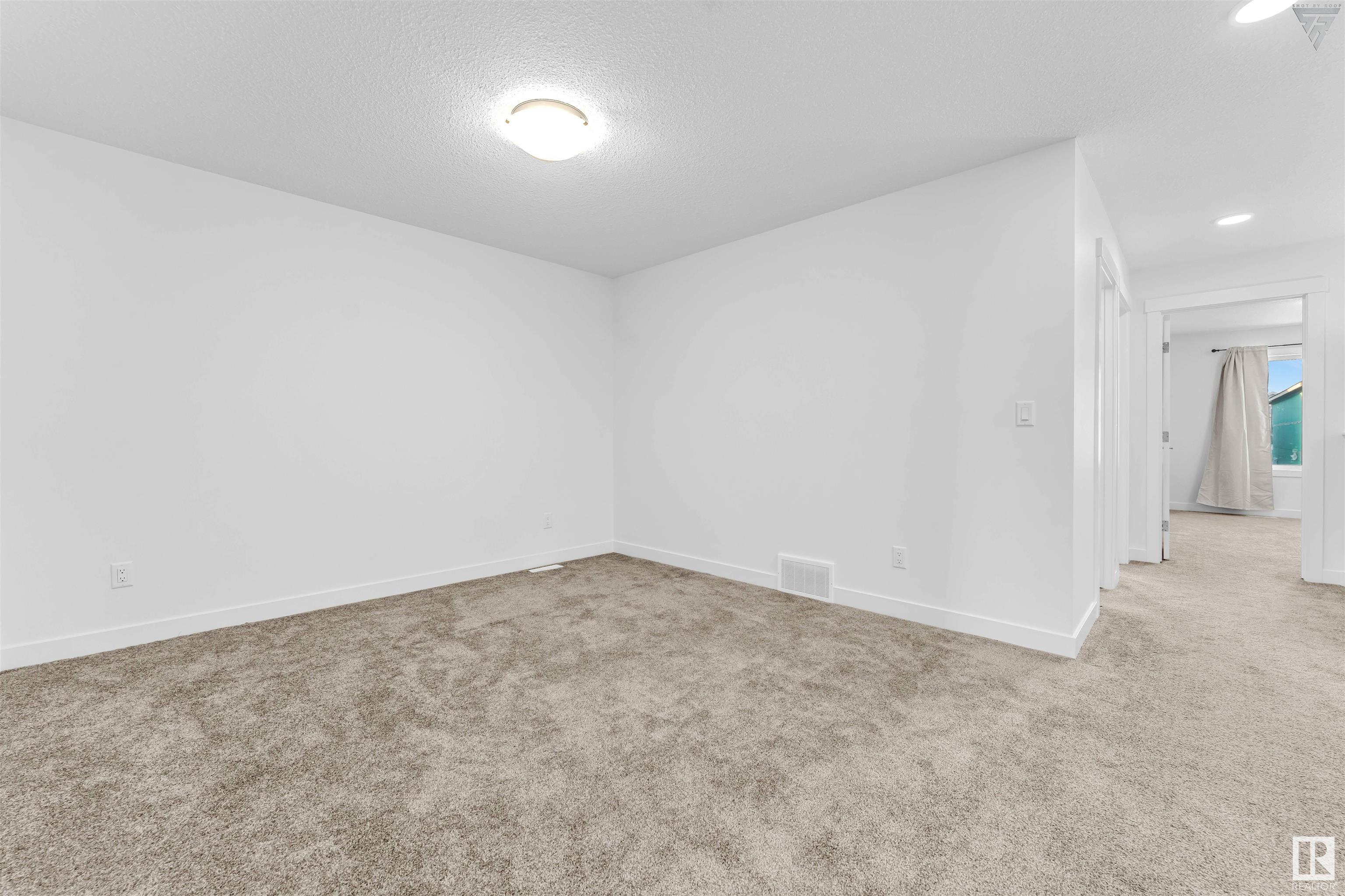      9324 226 ST NW , Edmonton,  ,T5T 7R5 ;  Listing Number: MLS E4417644