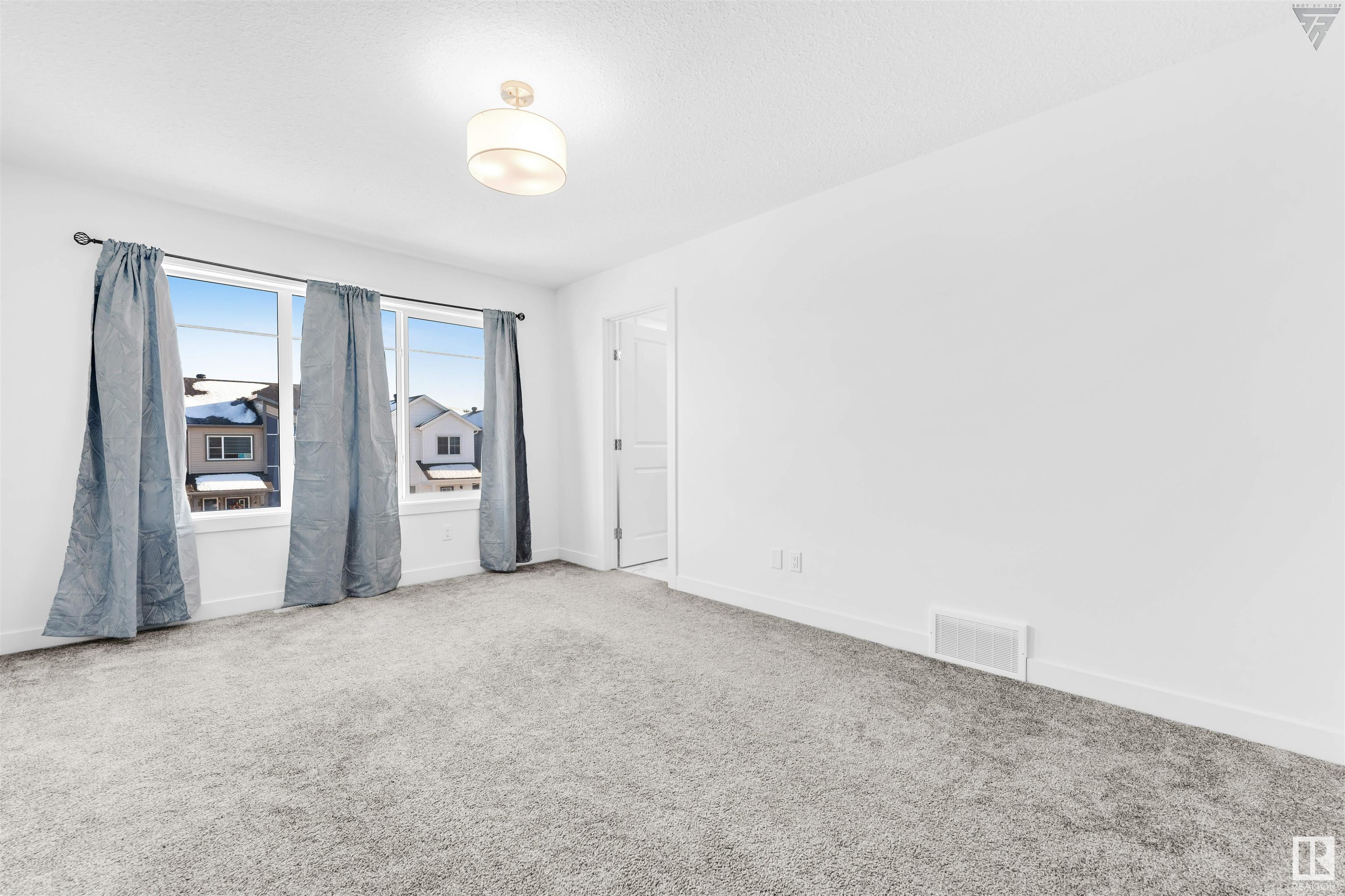      9324 226 ST NW , Edmonton,  ,T5T 7R5 ;  Listing Number: MLS E4417644