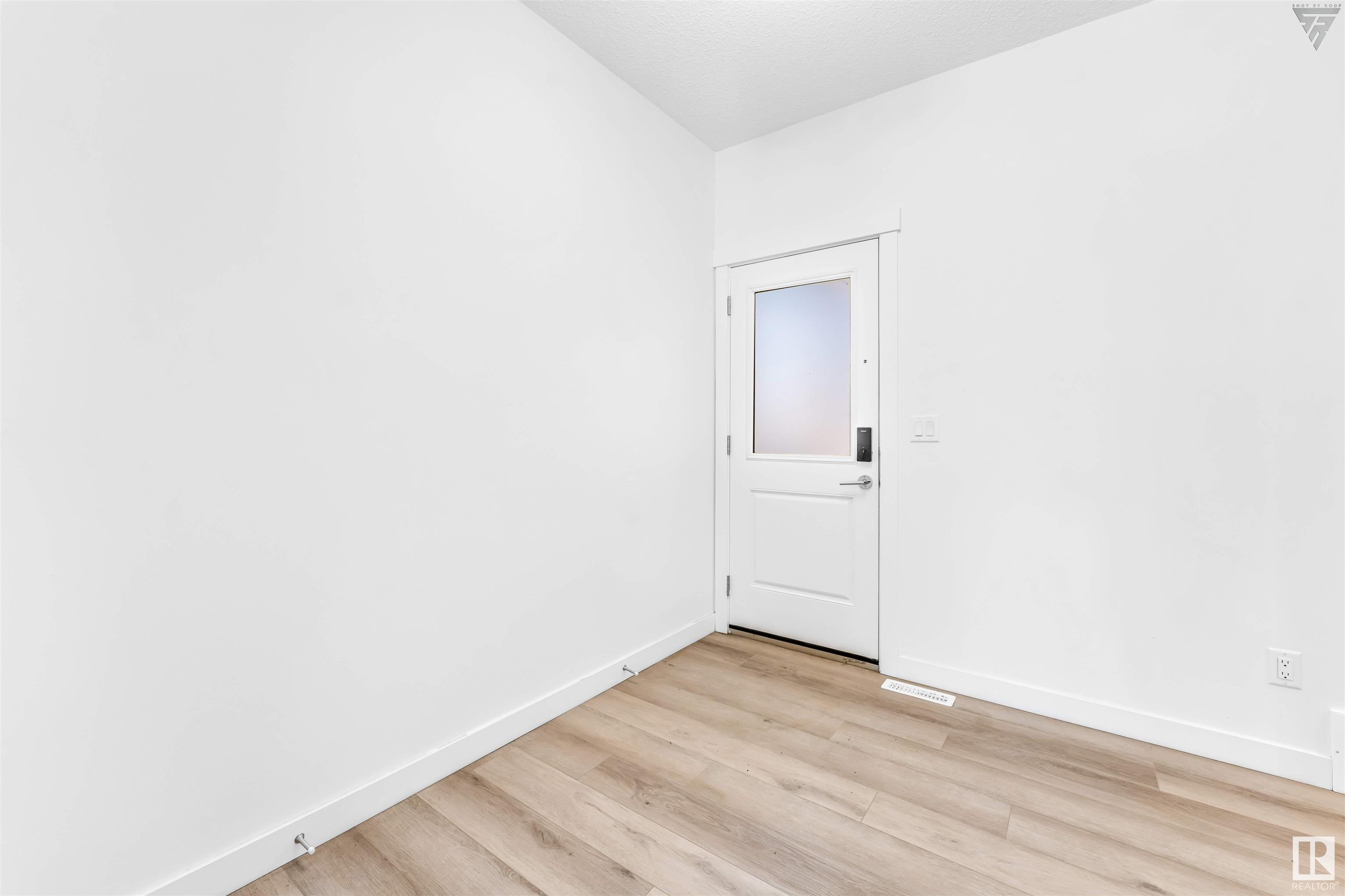      9324 226 ST NW , Edmonton,  ,T5T 7R5 ;  Listing Number: MLS E4417644