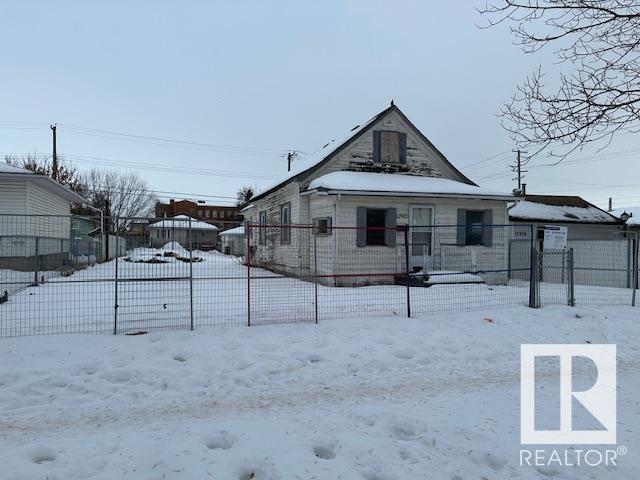      12911 69 ST NW , Edmonton,  ,T5C 0H3 ;  Listing Number: MLS E4417651