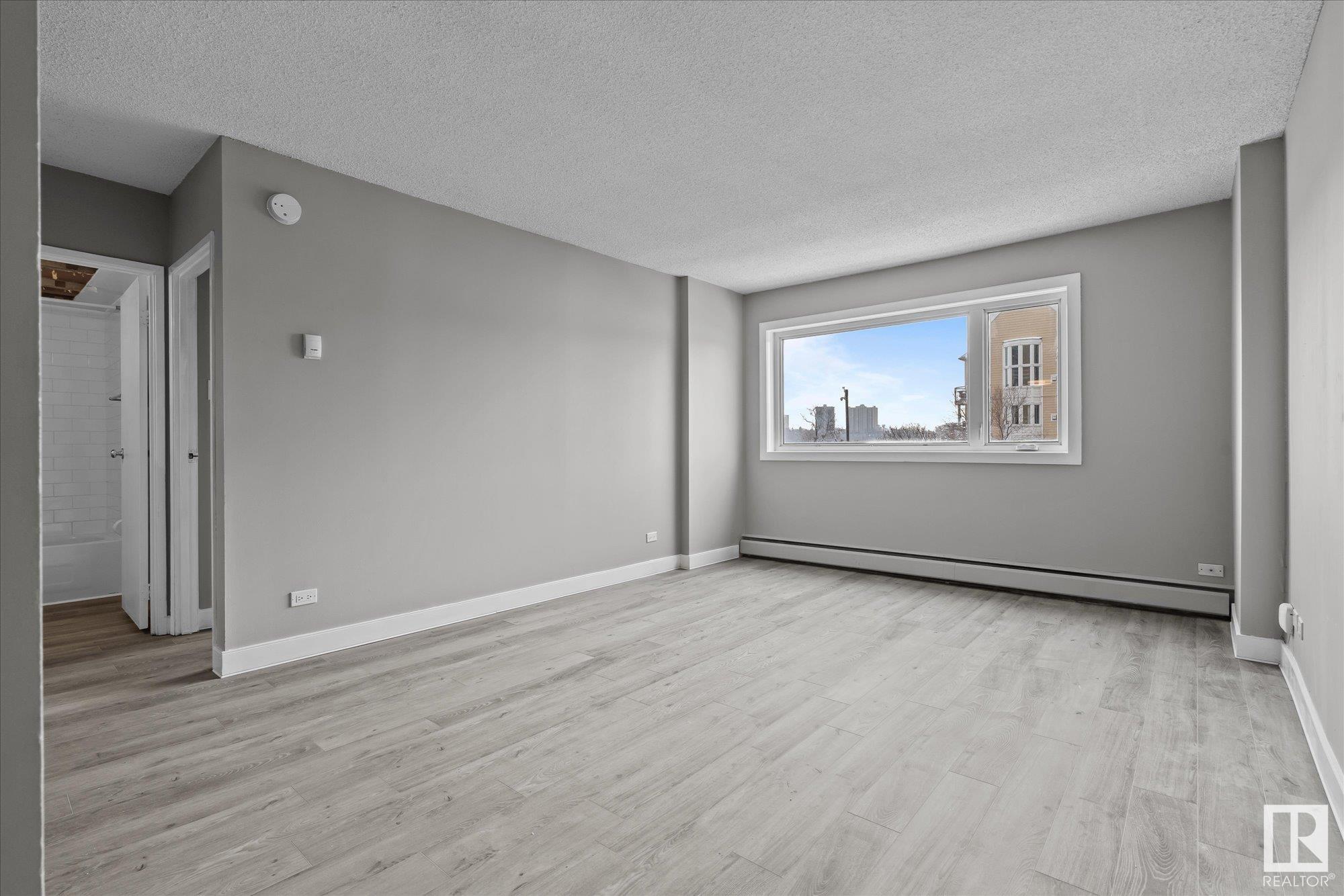     #308 9710 105 ST NW , Edmonton,  ,T5K 1A4 ;  Listing Number: MLS E4417659