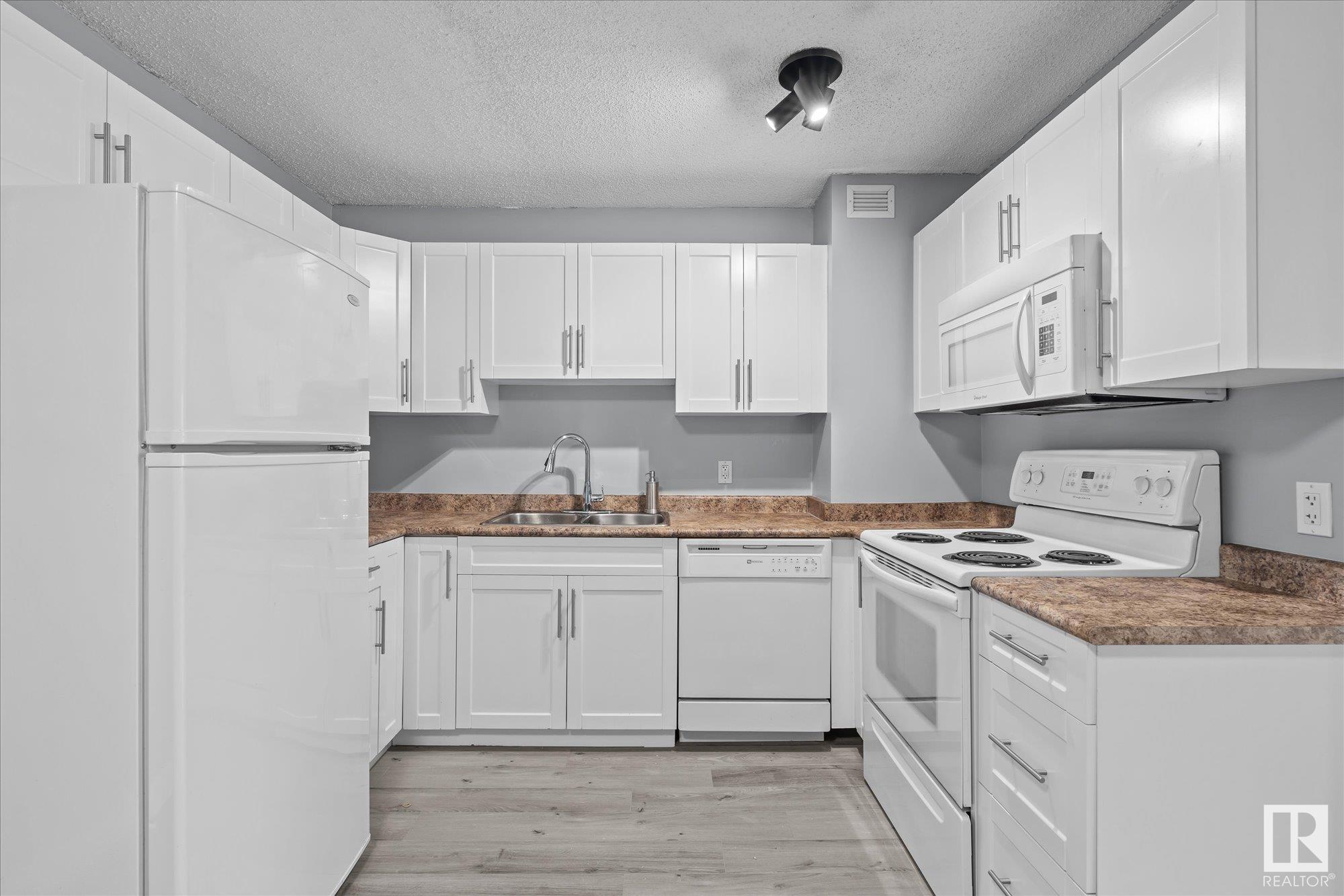      #308 9710 105 ST NW , Edmonton,  ,T5K 1A4 ;  Listing Number: MLS E4417659