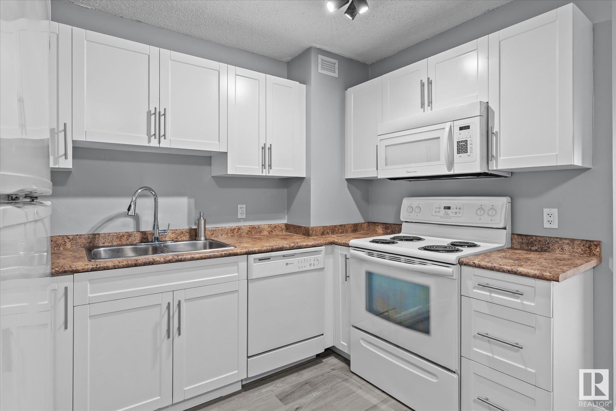      #308 9710 105 ST NW , Edmonton,  ,T5K 1A4 ;  Listing Number: MLS E4417659