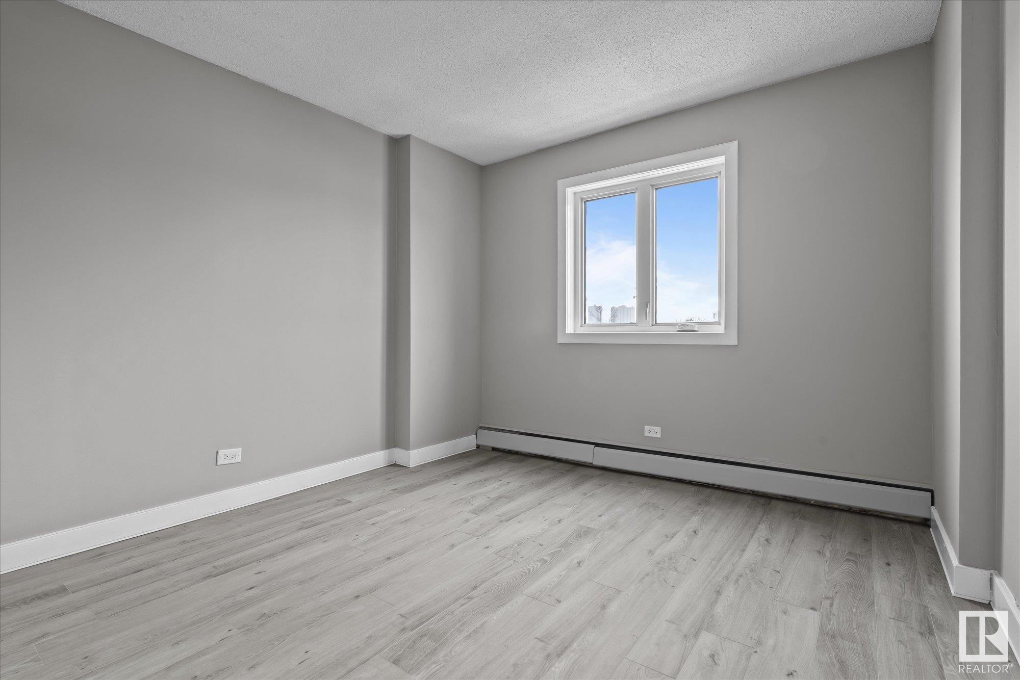     #308 9710 105 ST NW , Edmonton,  ,T5K 1A4 ;  Listing Number: MLS E4417659