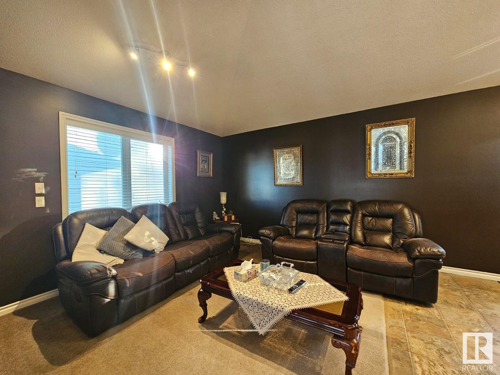      3512 45 ST , Drayton Valley,  ,T7A 1W3 ;  Listing Number: MLS E4417662