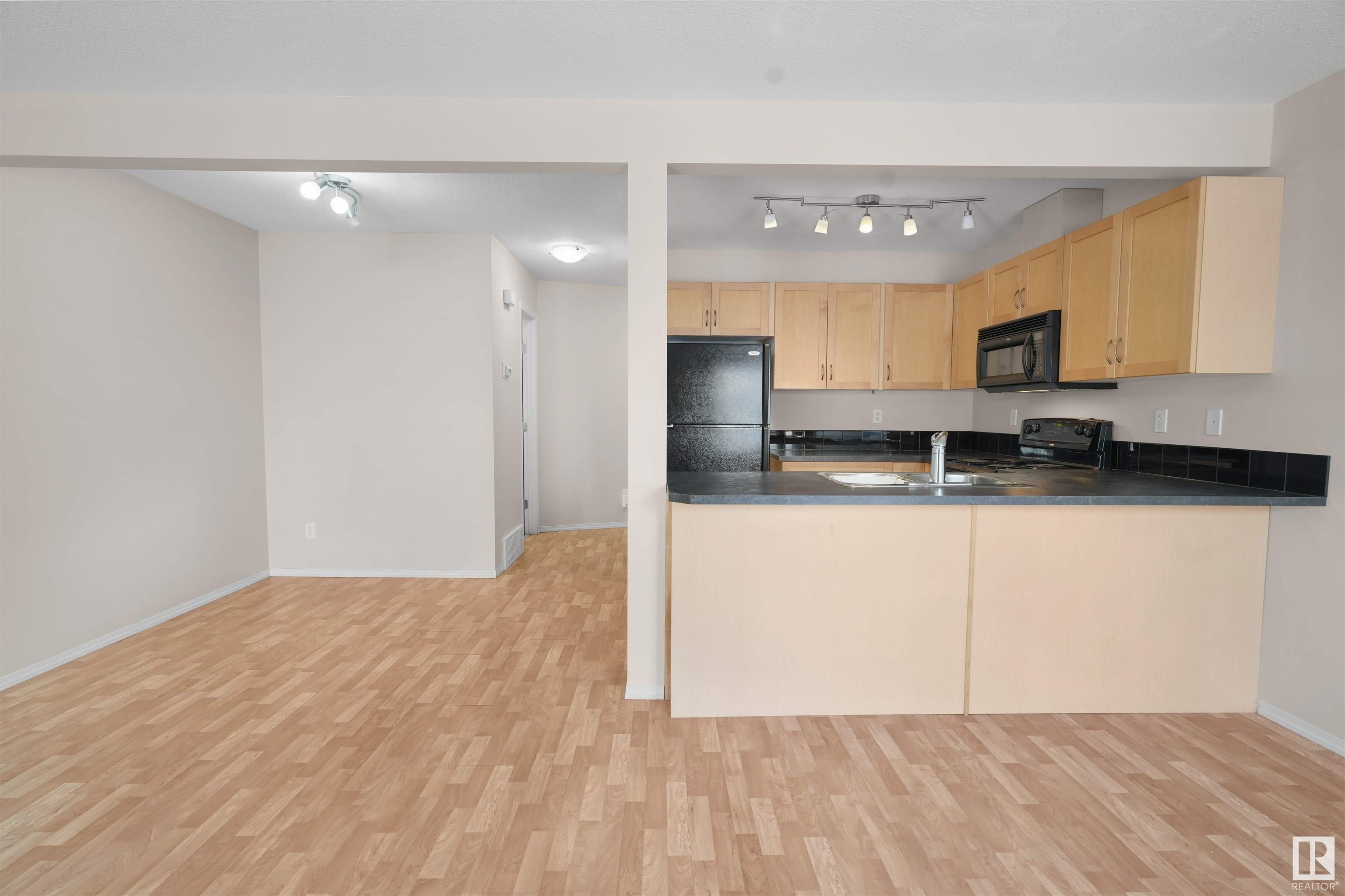     119 150 Edwards DR SW SW , Edmonton,  ,T6X 1M4 ;  Listing Number: MLS E4417664