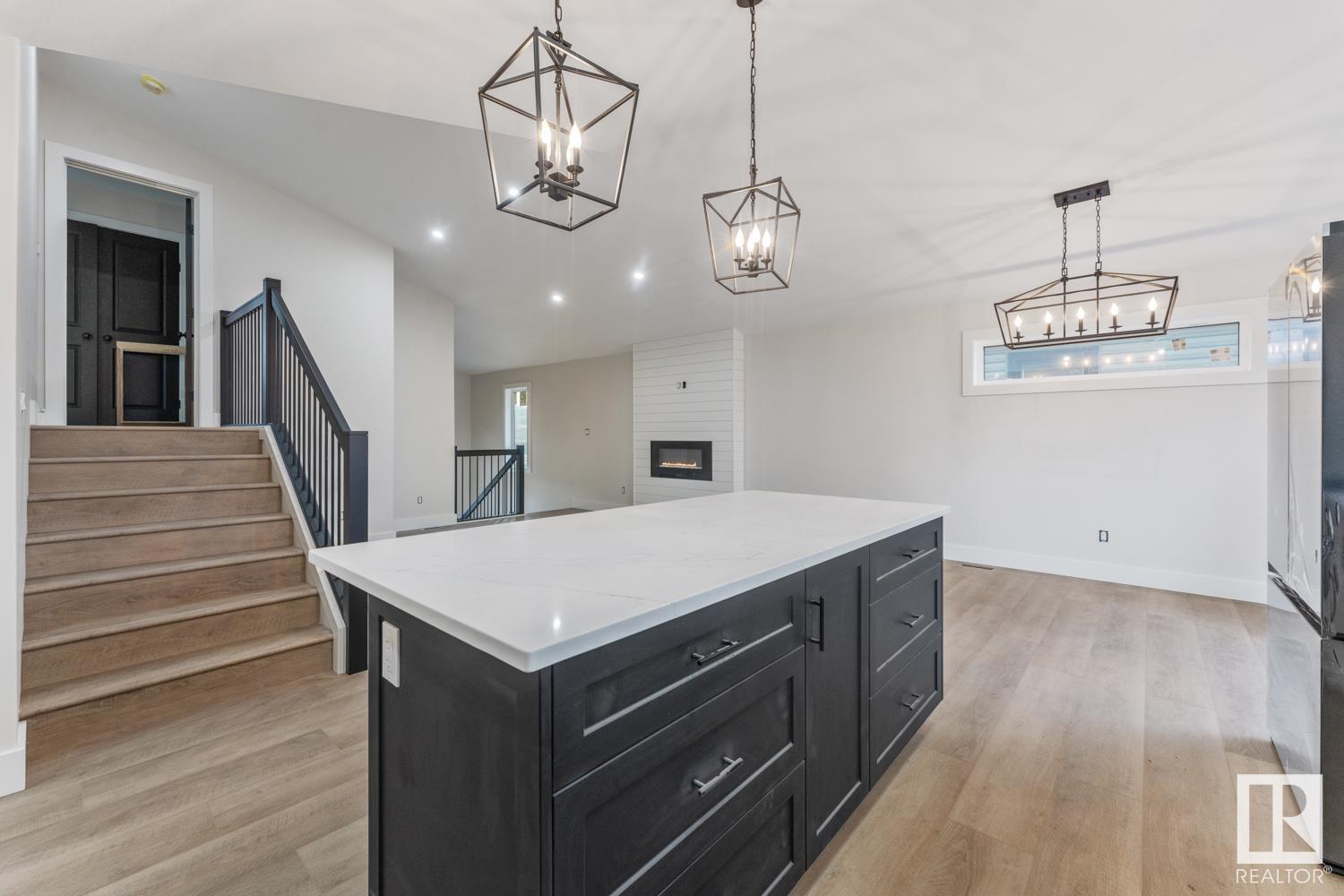      811 Schooner DR , Cold Lake,  ,T9M 0K7 ;  Listing Number: MLS E4417665