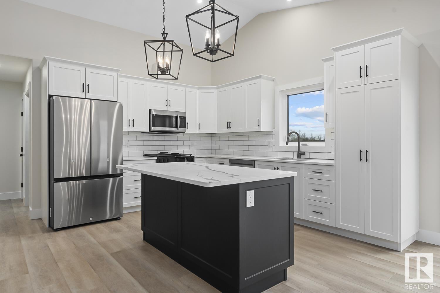      815 Schooner DR , Cold Lake,  ,T9M 0L7 ;  Listing Number: MLS E4417666