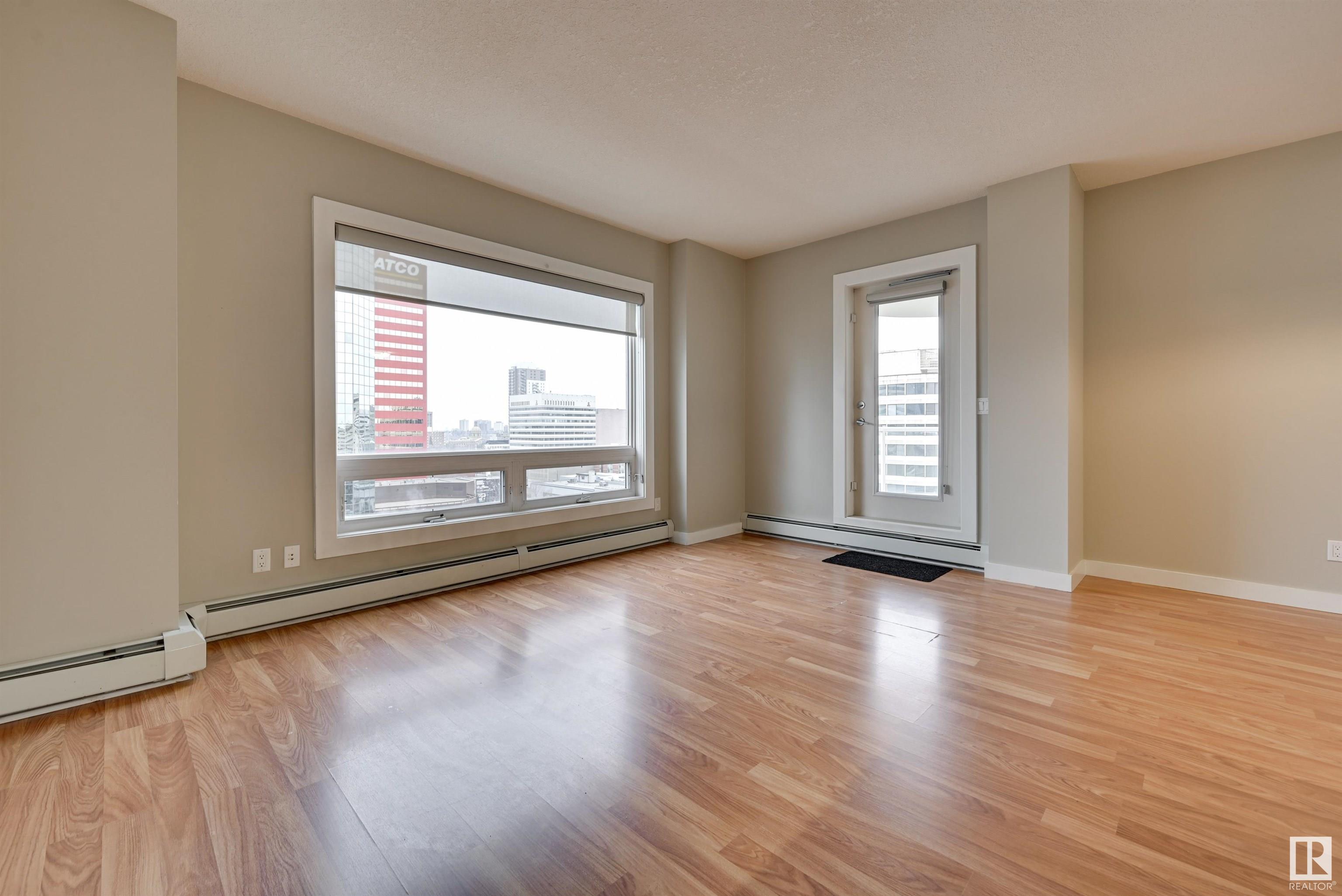      #1005 10136 104 ST NW , Edmonton,  ,T5J 0B5 ;  Listing Number: MLS E4417675