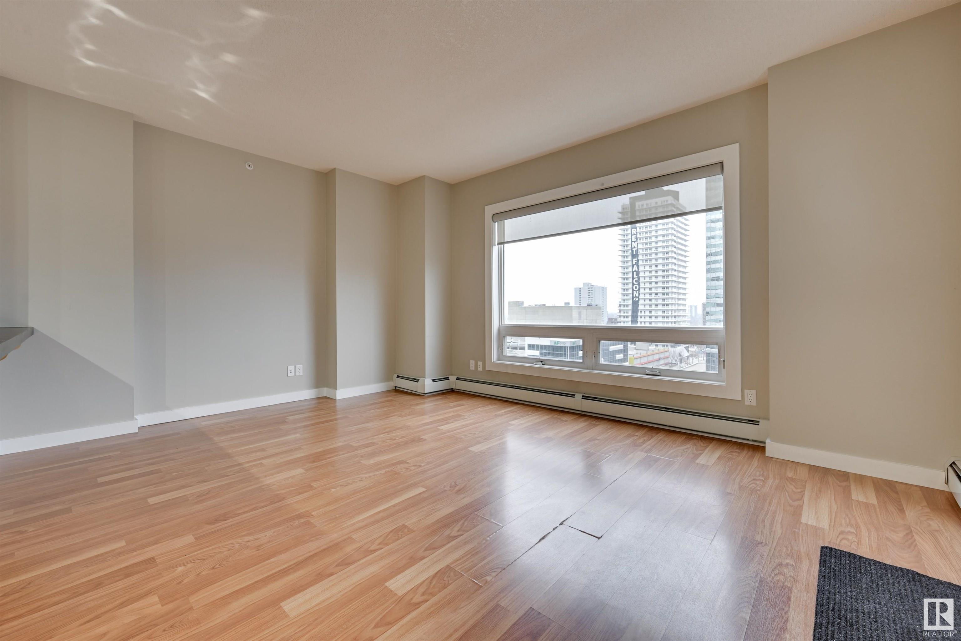      #1005 10136 104 ST NW , Edmonton,  ,T5J 0B5 ;  Listing Number: MLS E4417675