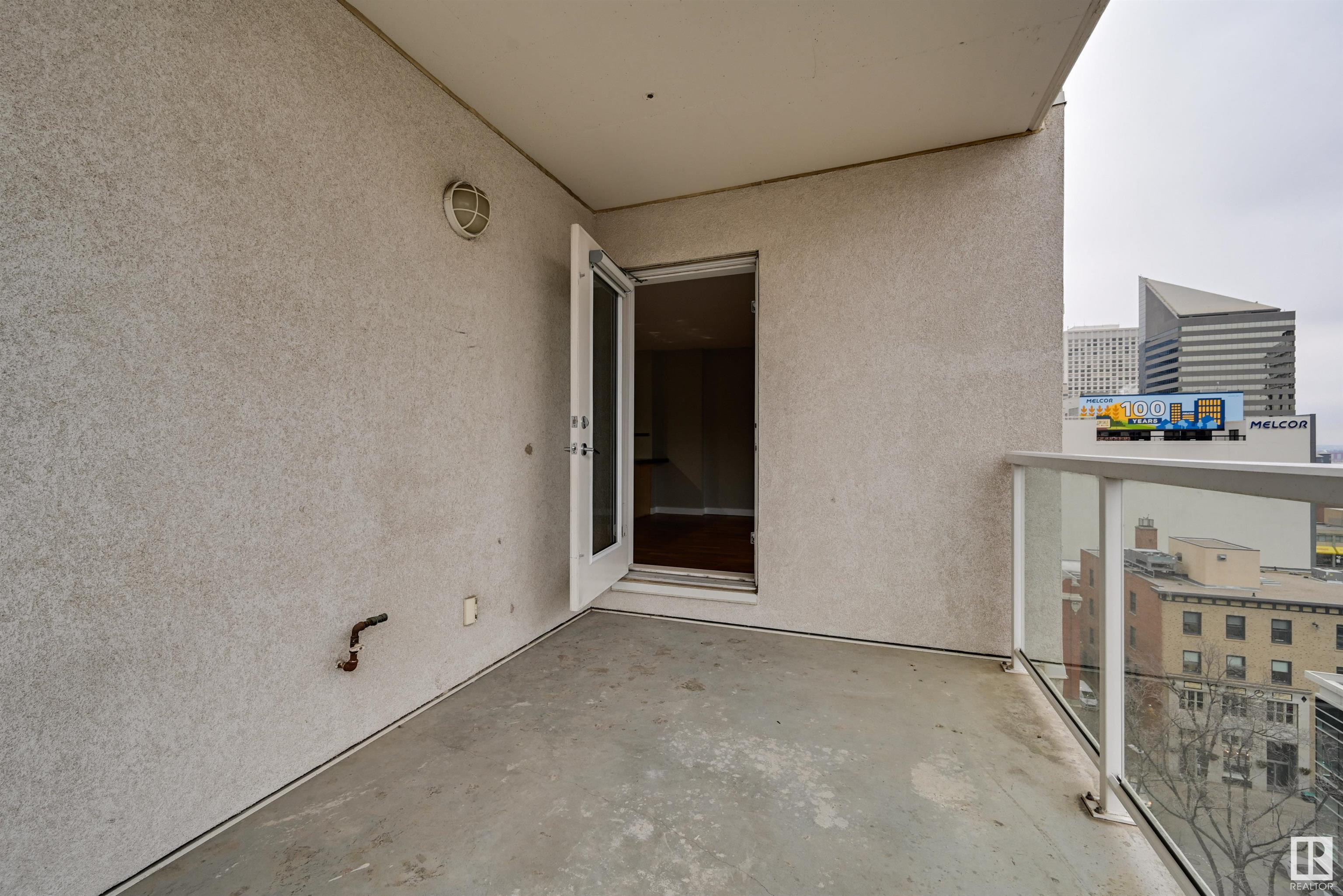      #1005 10136 104 ST NW , Edmonton,  ,T5J 0B5 ;  Listing Number: MLS E4417675