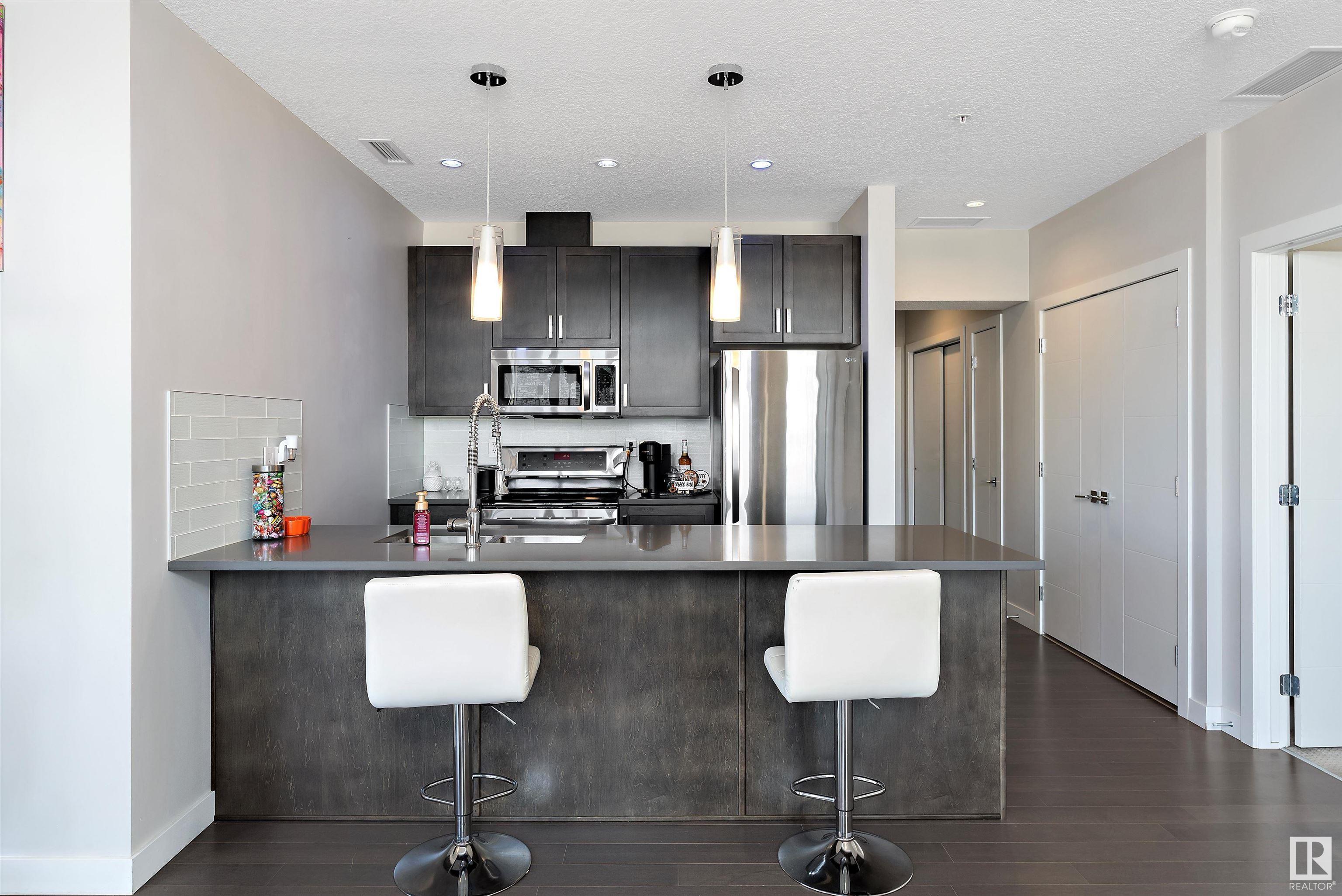      #607 10238 103 ST NW , Edmonton,  ,T5J 0G6 ;  Listing Number: MLS E4417686