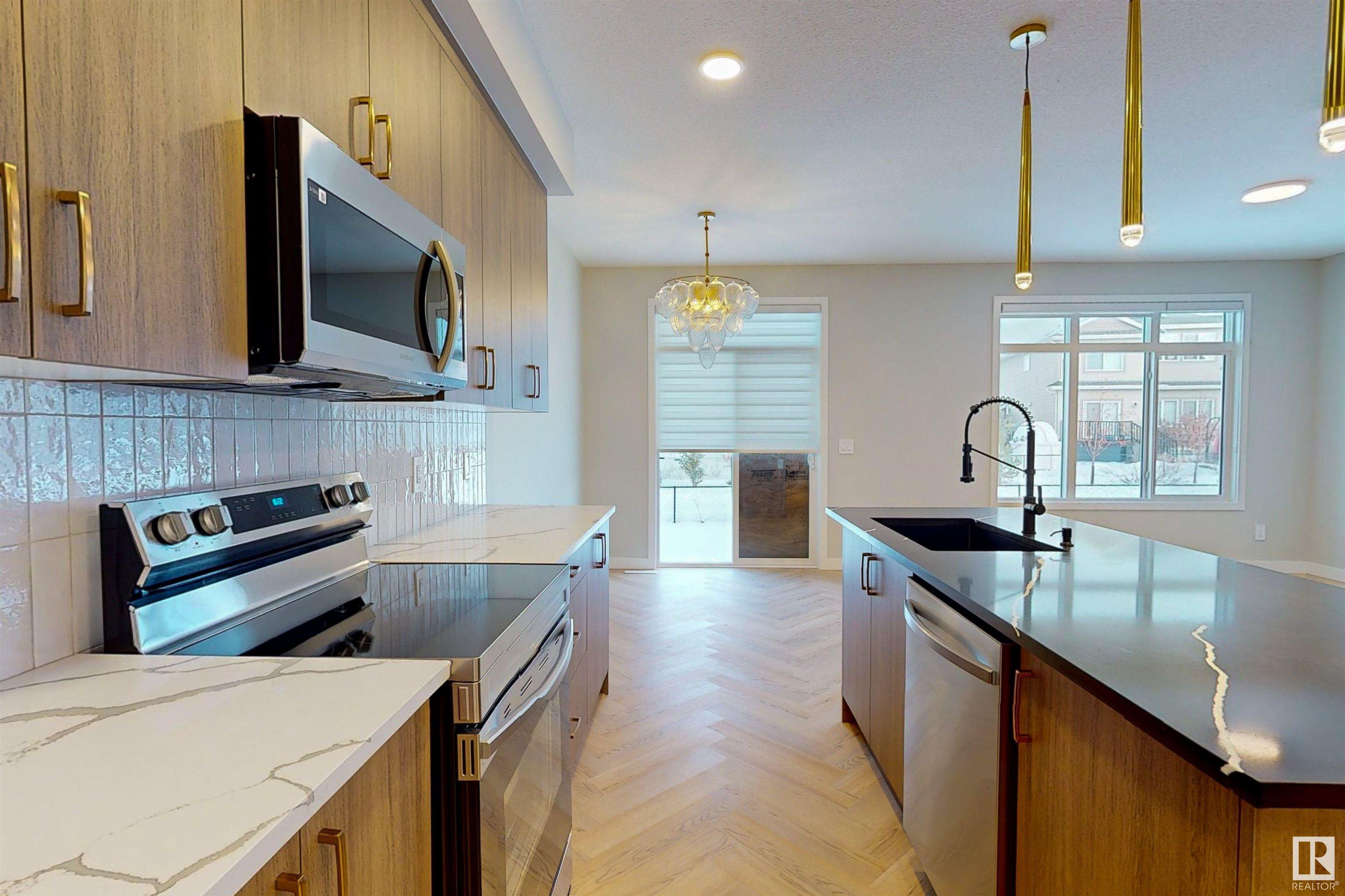      16248 19 AV SW , Edmonton,  ,T6W 5C6 ;  Listing Number: MLS E4417690