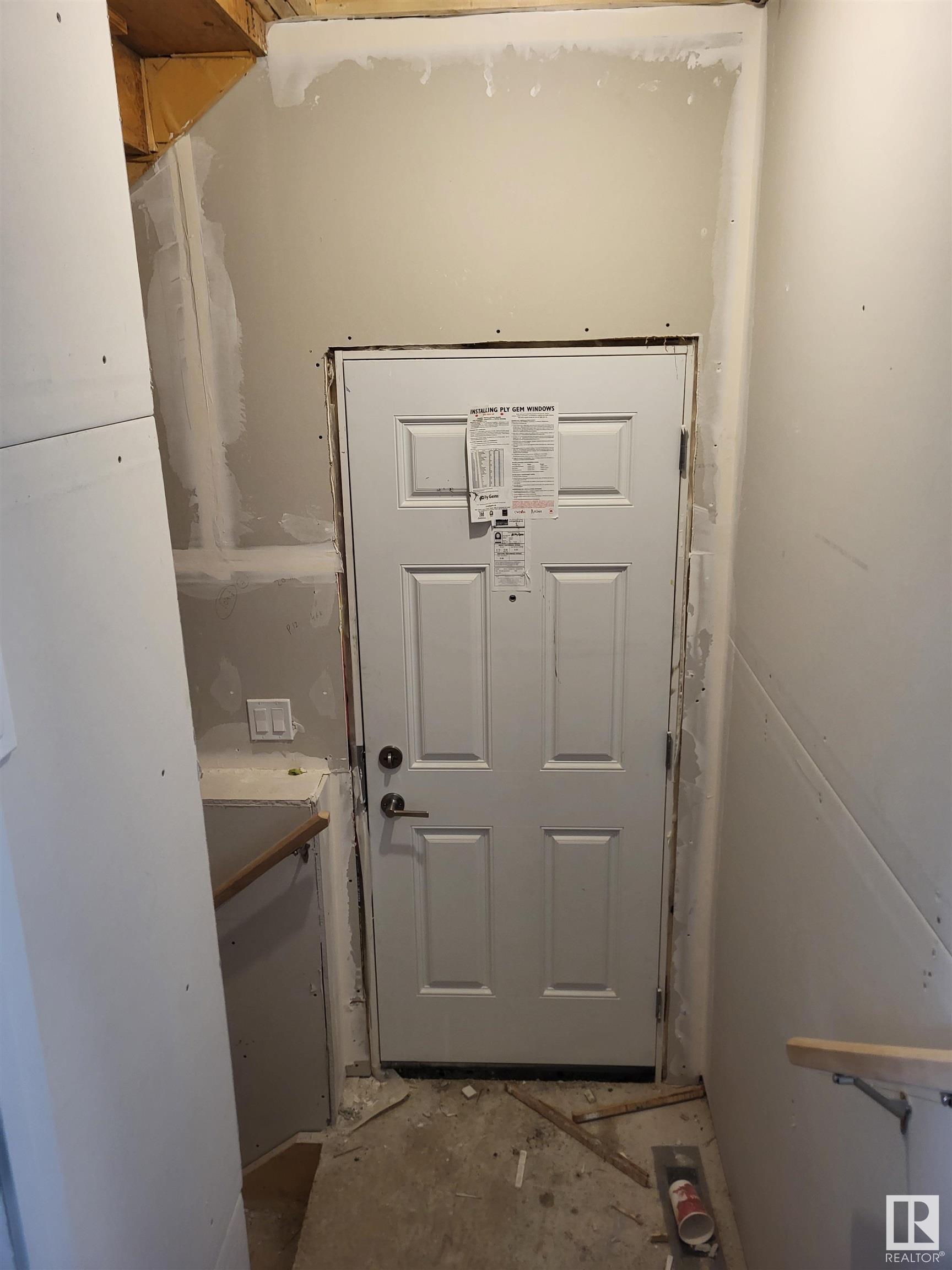     7080 182 AV NW , Edmonton,  ,T5Z 0V7 ;  Listing Number: MLS E4417707