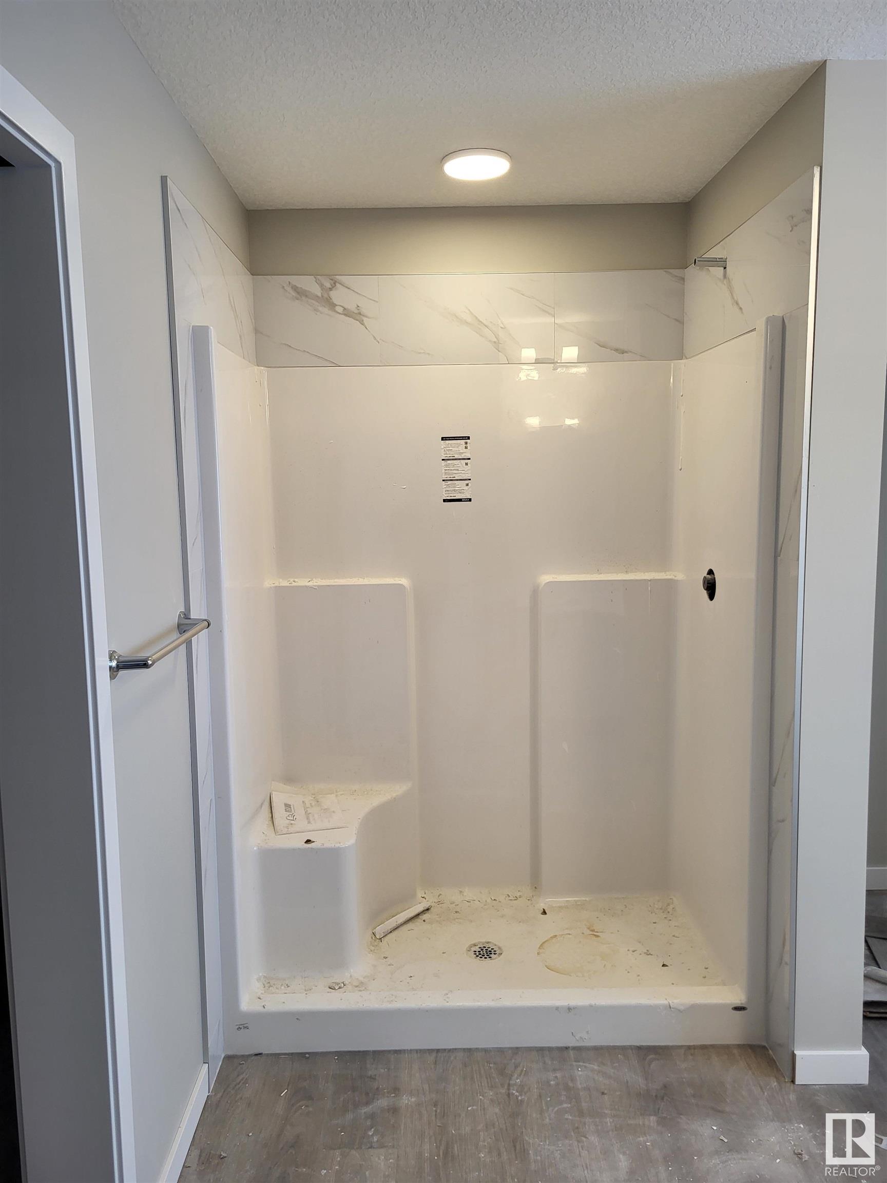      7080 182 AV NW , Edmonton,  ,T5Z 0V7 ;  Listing Number: MLS E4417707
