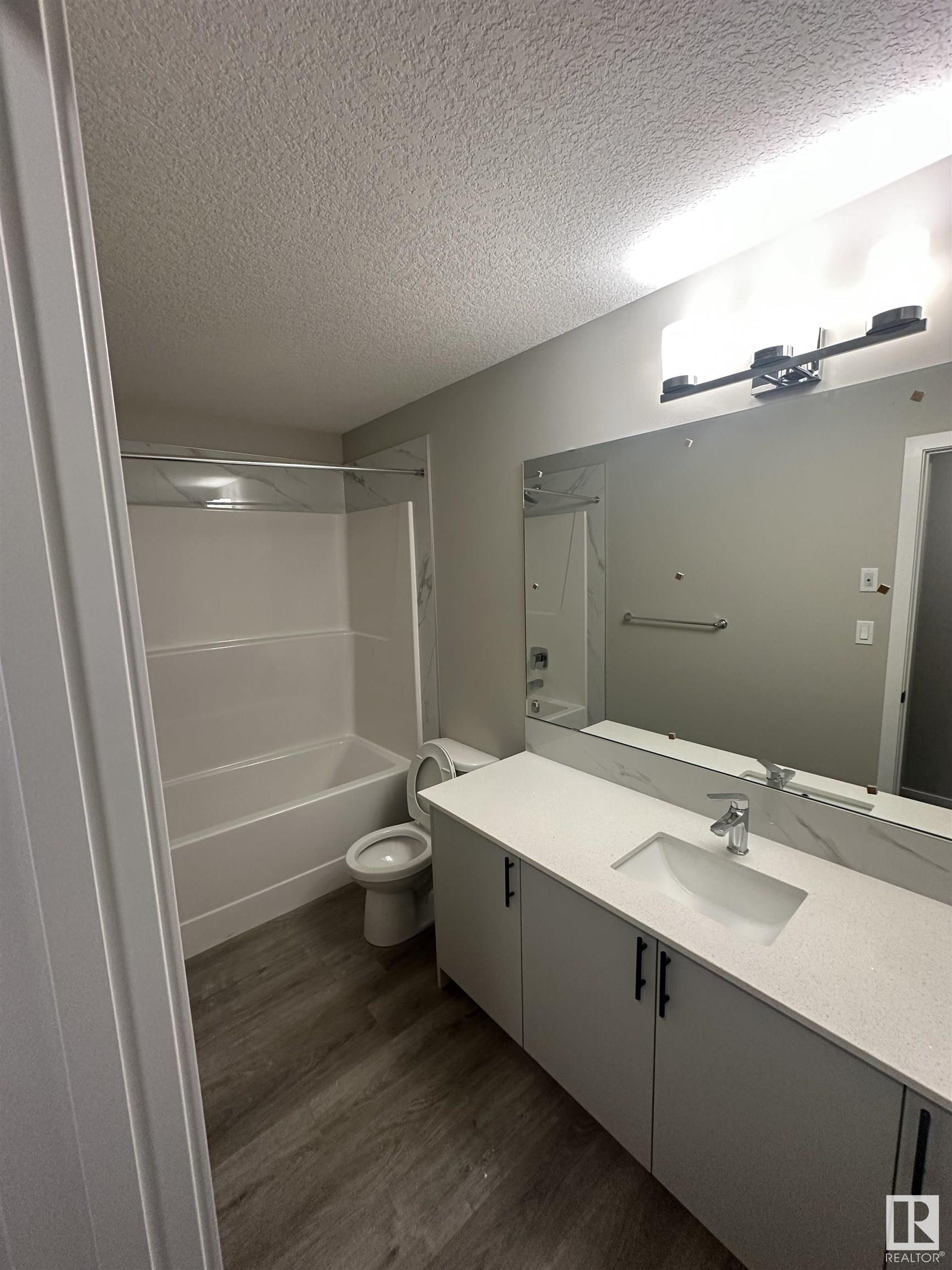      7068 182 AV NW , Edmonton,  ,T5Z 0V7 ;  Listing Number: MLS E4417710