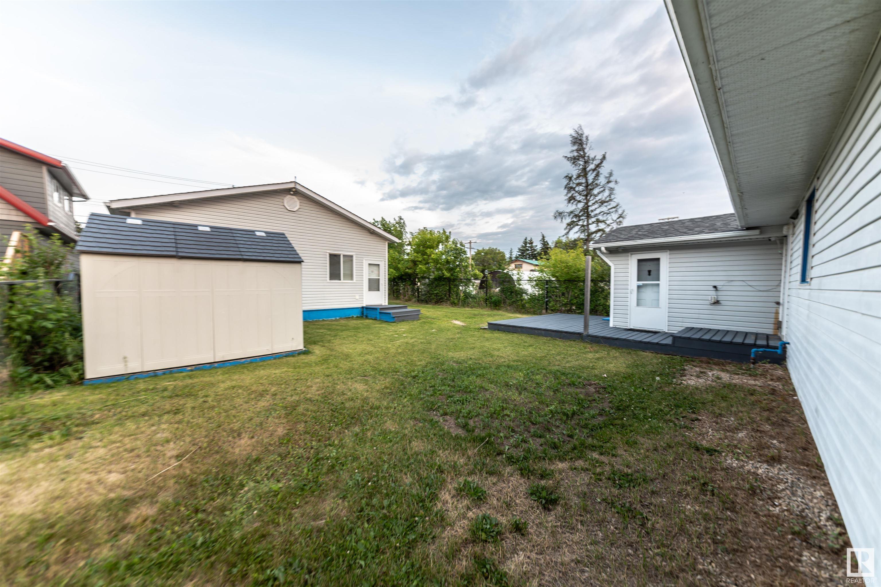      5036 50 AV , Rural Lac Ste. Anne County,  ,T0E 0A0 ;  Listing Number: MLS E4417737