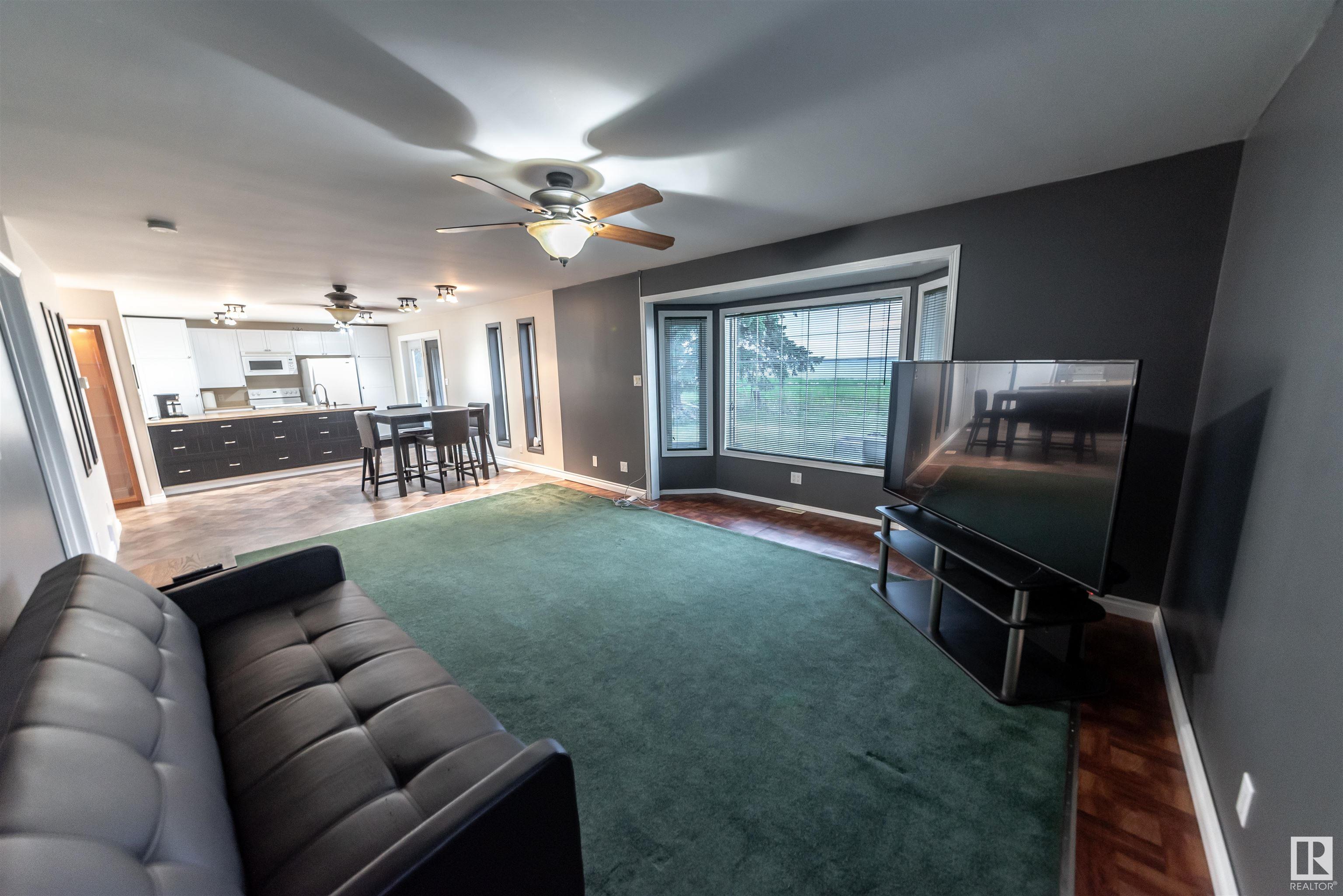     5036 50 AV , Rural Lac Ste. Anne County,  ,T0E 0A0 ;  Listing Number: MLS E4417737