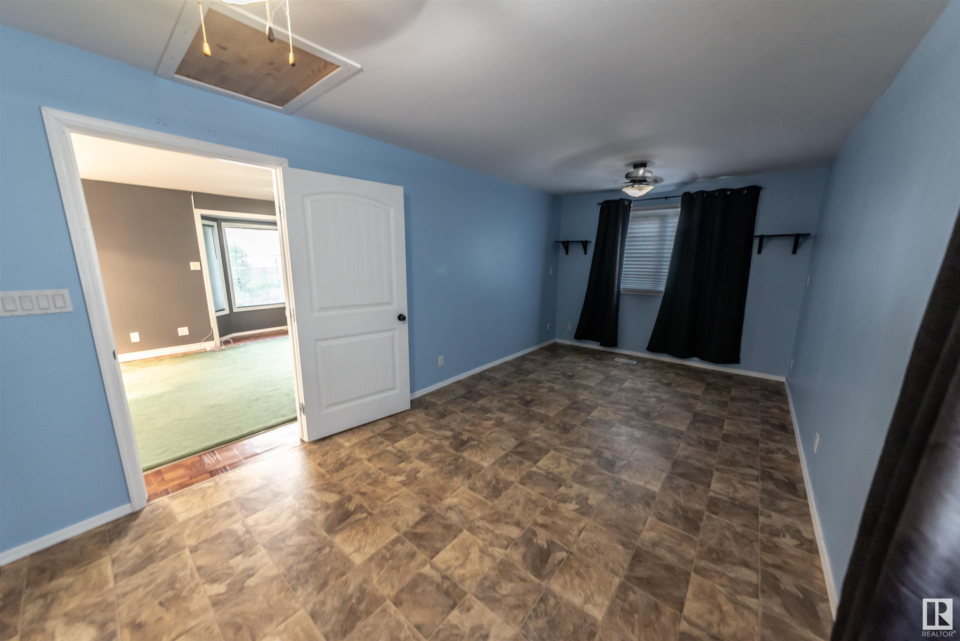      5036 50 AV , Rural Lac Ste. Anne County,  ,T0E 0A0 ;  Listing Number: MLS E4417737