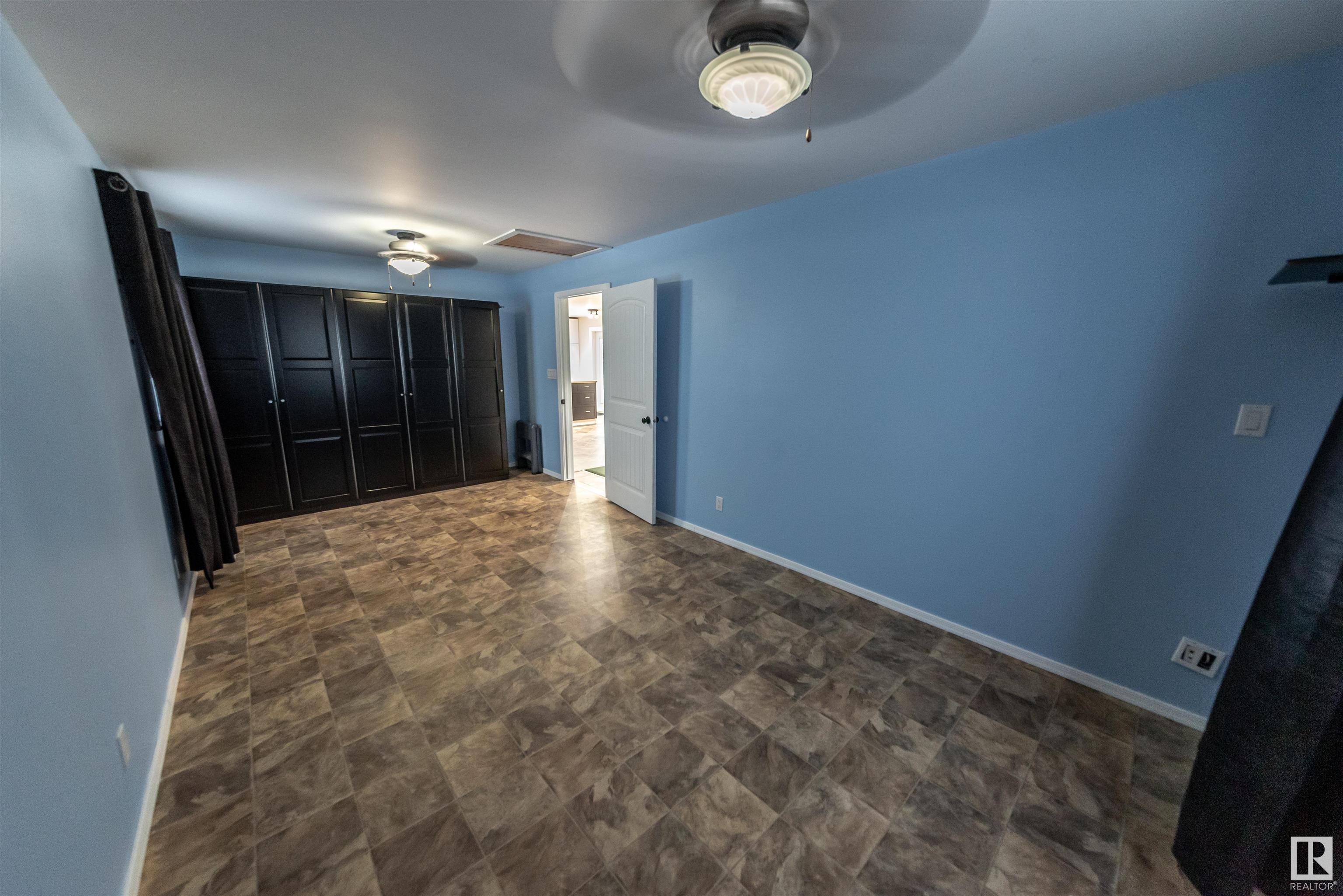      5036 50 AV , Rural Lac Ste. Anne County,  ,T0E 0A0 ;  Listing Number: MLS E4417737