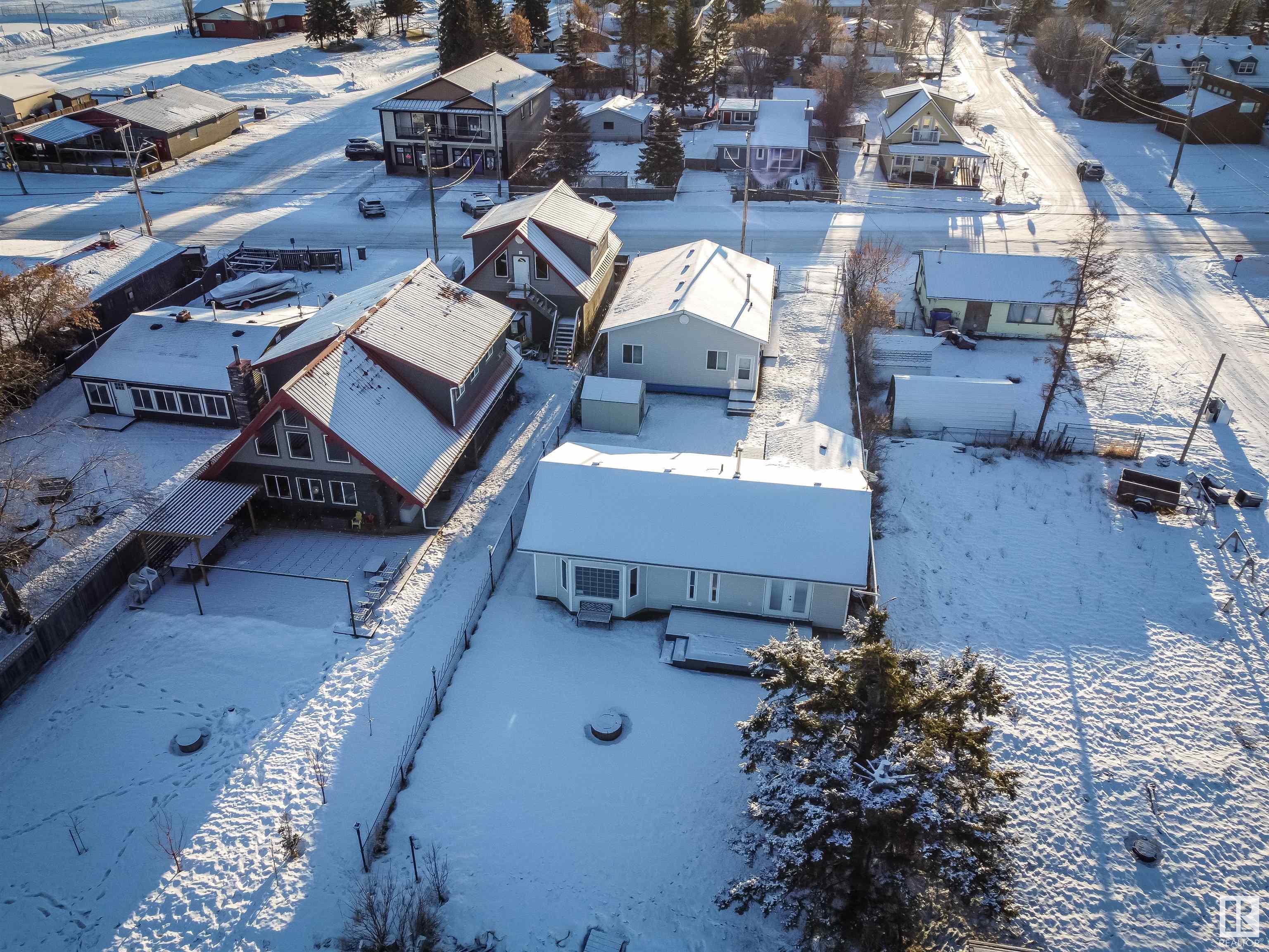      5036 50 AV , Rural Lac Ste. Anne County,  ,T0E 0A0 ;  Listing Number: MLS E4417737