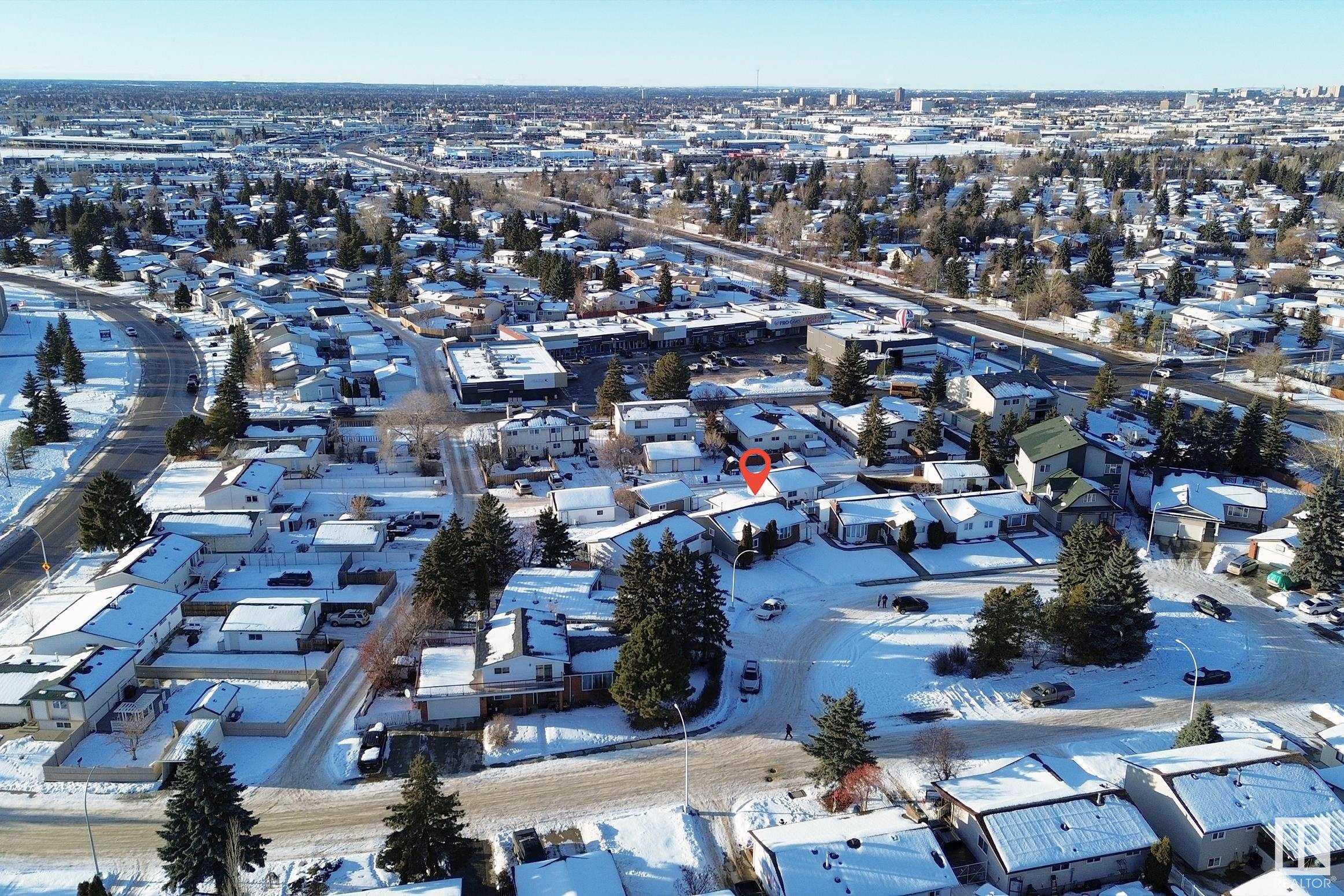 http://cdnparap120.paragonrels.com/ParagonImages/Property/p12/RAE/225330558/44/0/0/ac8c00b9d539050263f62e74327f0da4/1/cd437a9efaf7cec7298dac45d5b382e7/225330558-86b035eb-5034-4e51-acf4-265667261e33.JPG