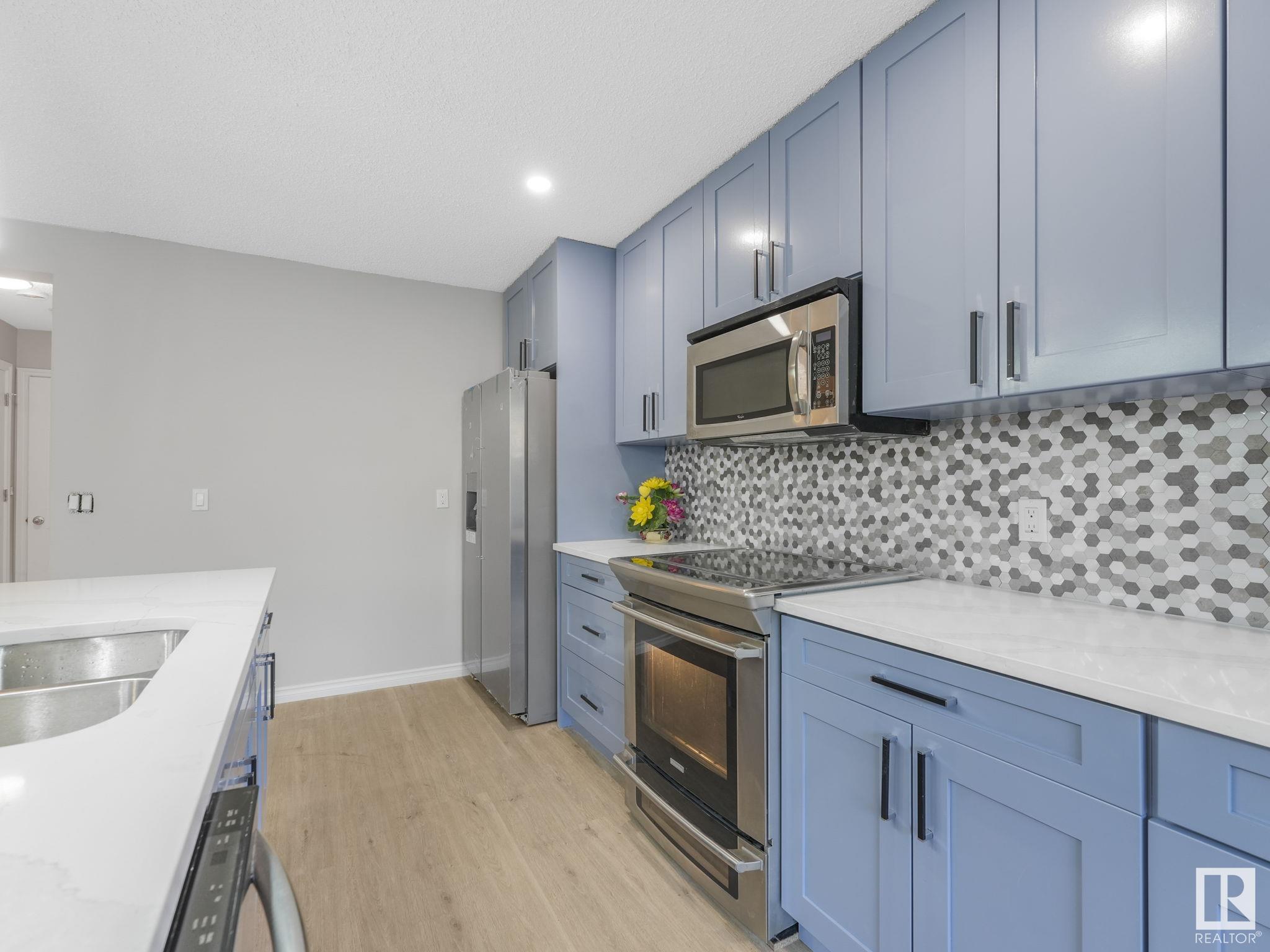      8 FOXHAVEN CR , Sherwood Park,  ,T8A 6A8 ;  Listing Number: MLS E4417741