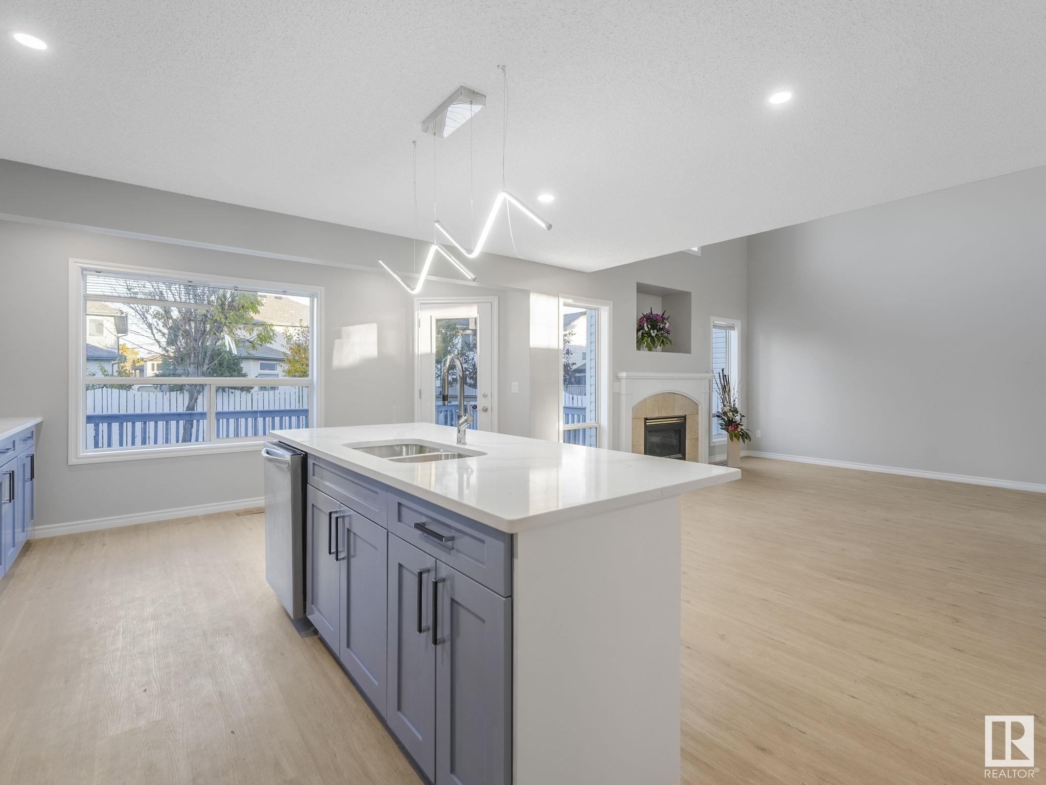      8 FOXHAVEN CR , Sherwood Park,  ,T8A 6A8 ;  Listing Number: MLS E4417741