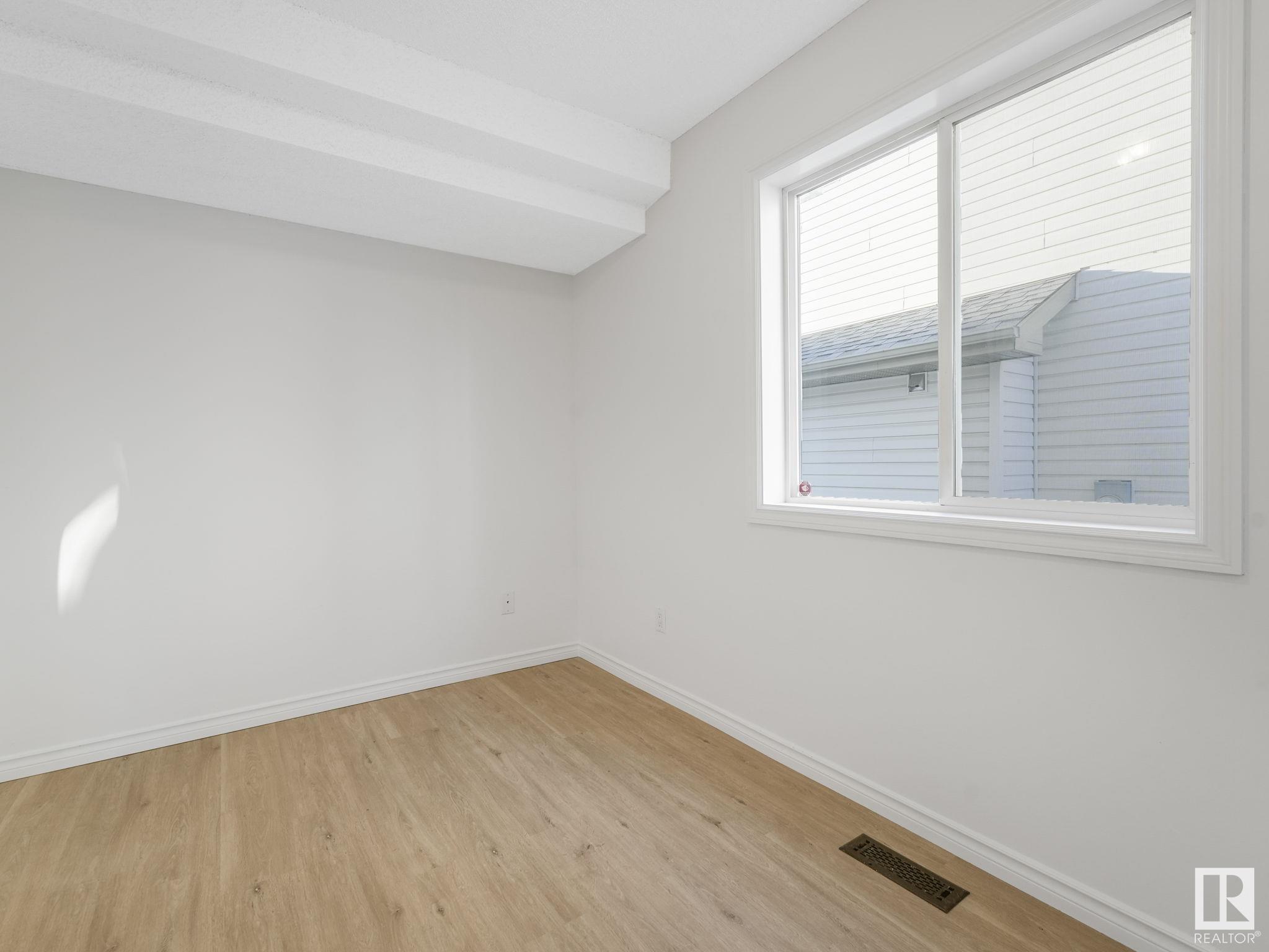      8 FOXHAVEN CR , Sherwood Park,  ,T8A 6A8 ;  Listing Number: MLS E4417741