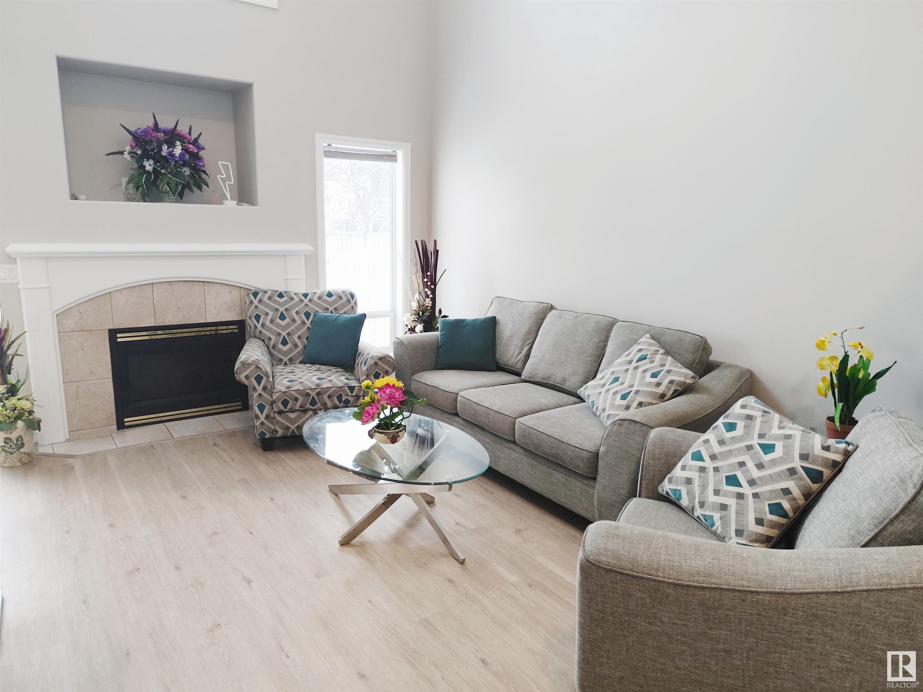      8 FOXHAVEN CR , Sherwood Park,  ,T8A 6A8 ;  Listing Number: MLS E4417741