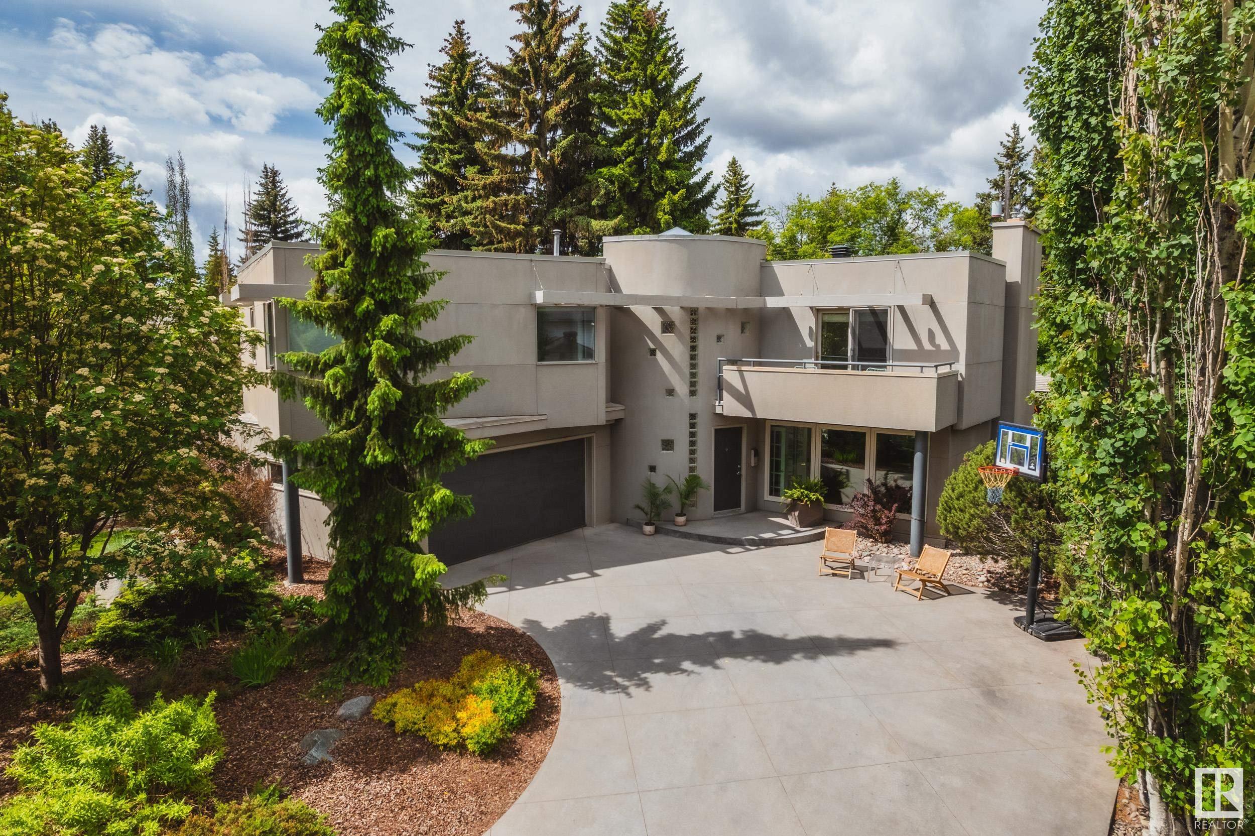      8608 137 ST NW , Edmonton,  ,T5R 0C6 ;  Listing Number: MLS E4417743