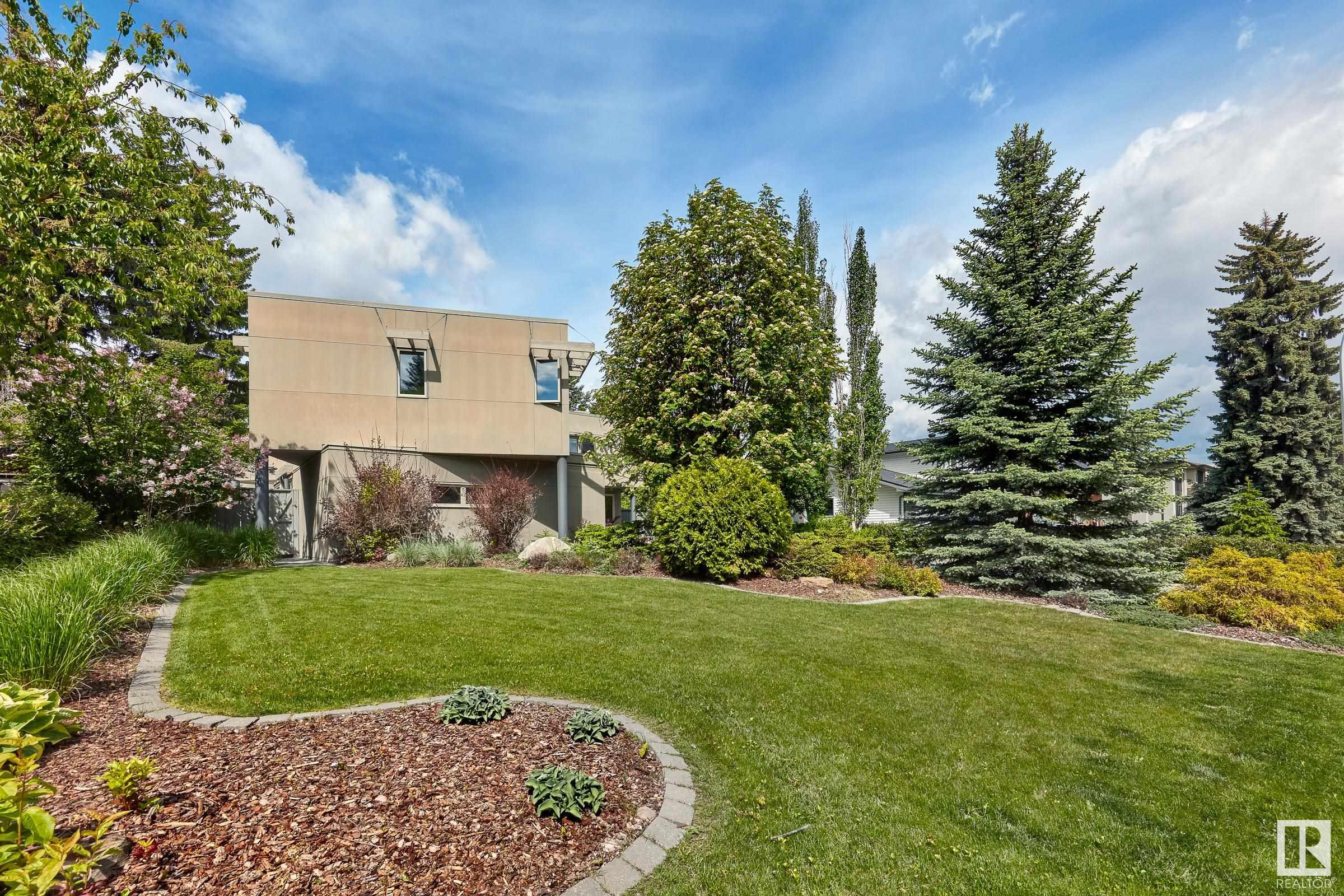      8608 137 ST NW , Edmonton,  ,T5R 0C6 ;  Listing Number: MLS E4417743