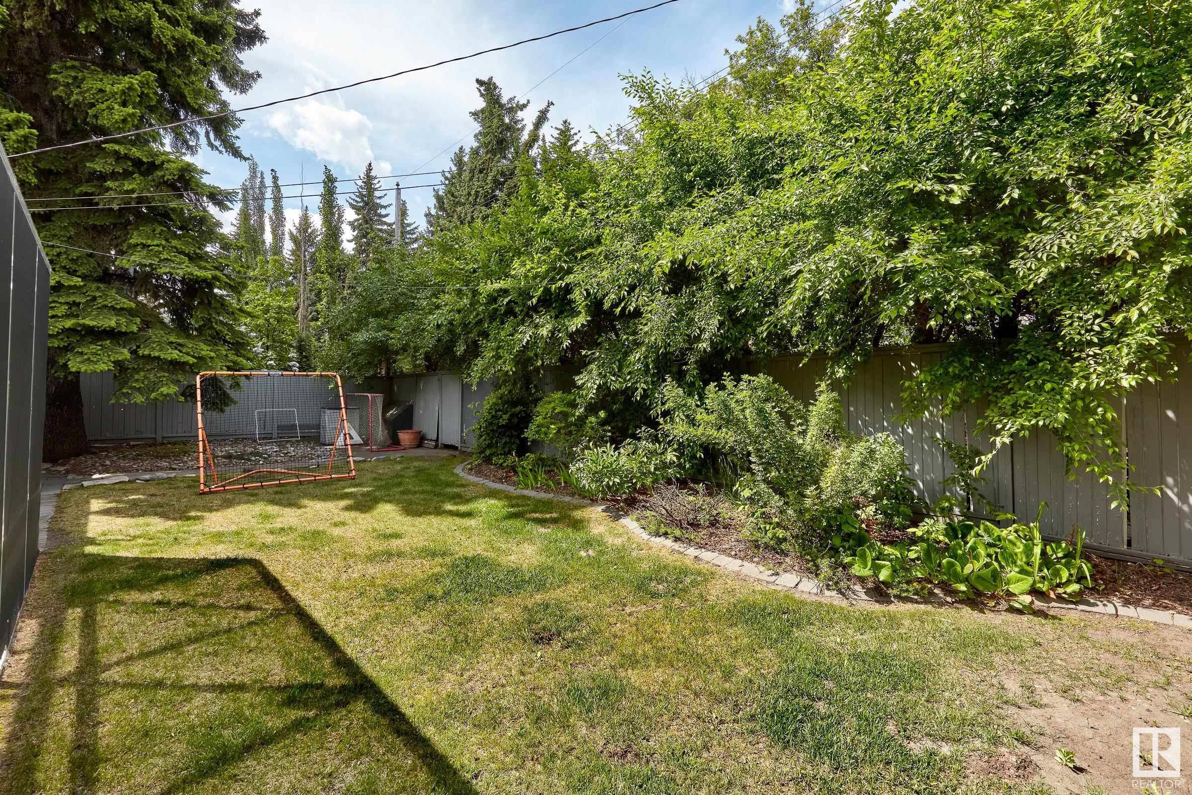      8608 137 ST NW , Edmonton,  ,T5R 0C6 ;  Listing Number: MLS E4417743
