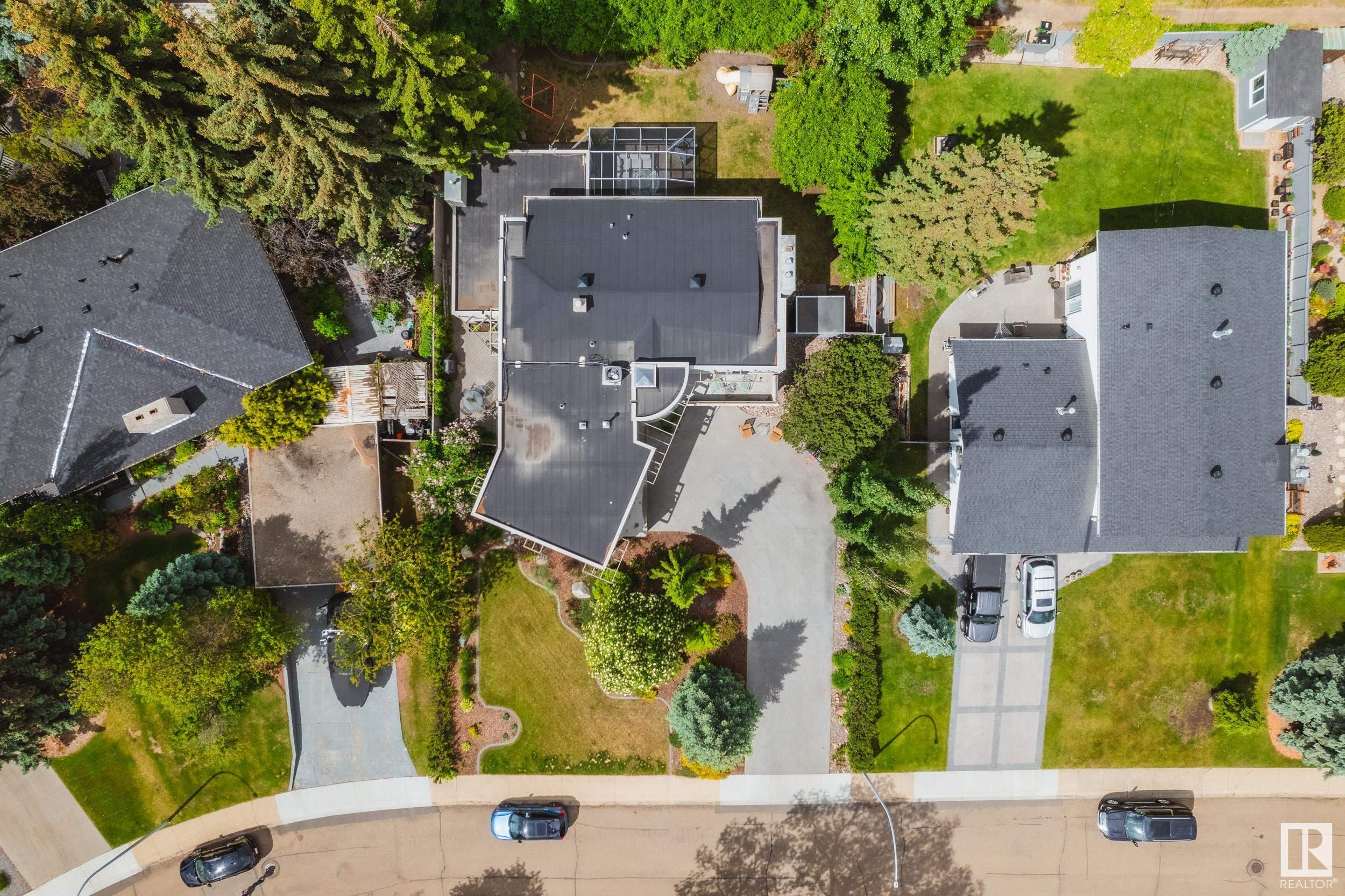      8608 137 ST NW , Edmonton,  ,T5R 0C6 ;  Listing Number: MLS E4417743