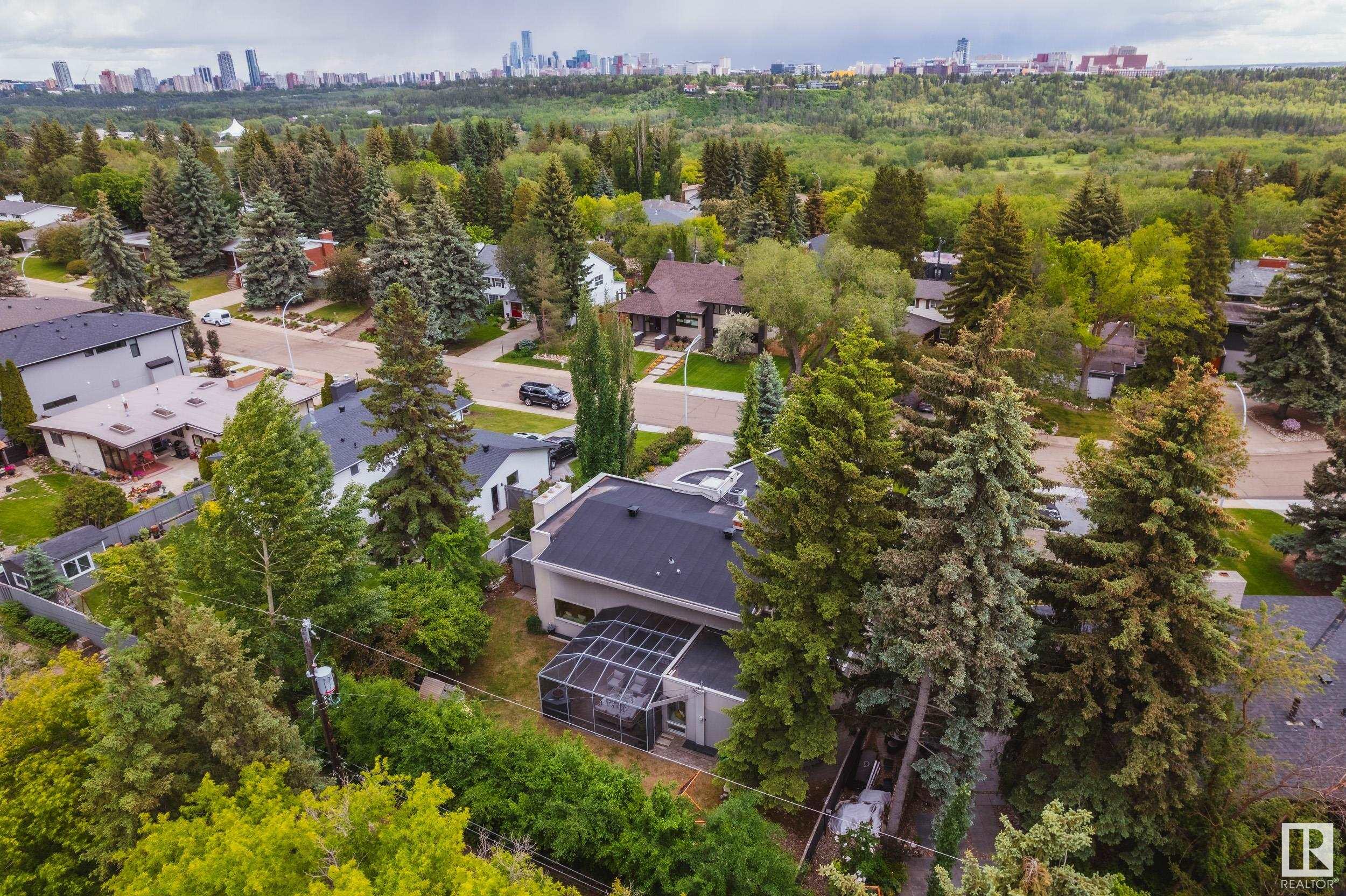      8608 137 ST NW , Edmonton,  ,T5R 0C6 ;  Listing Number: MLS E4417743