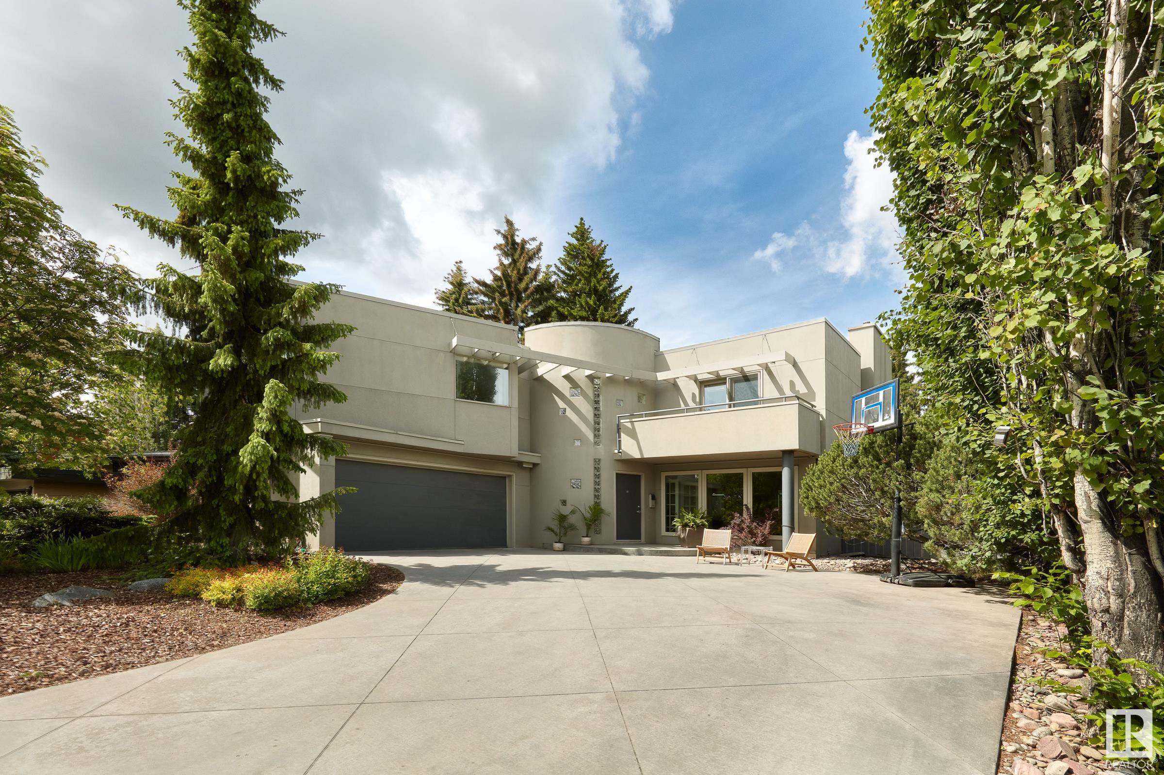      8608 137 ST NW , Edmonton,  ,T5R 0C6 ;  Listing Number: MLS E4417743