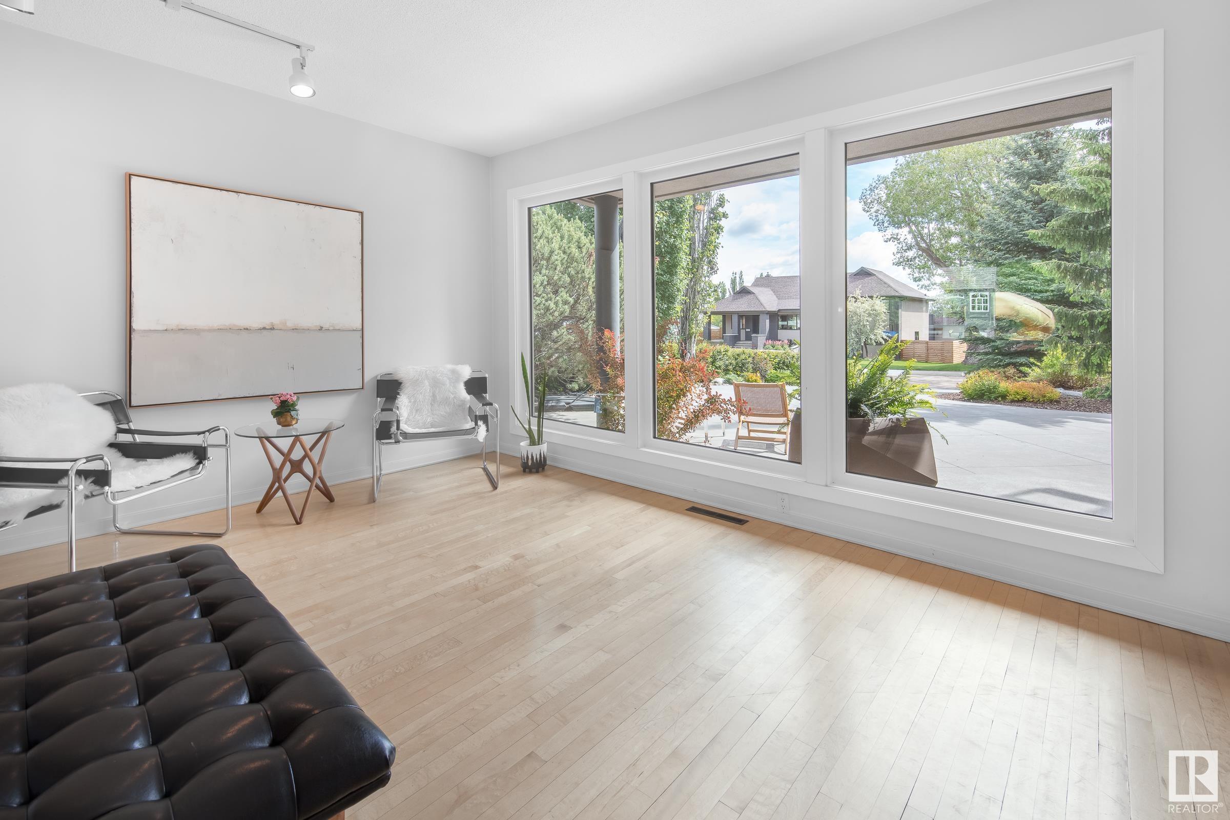      8608 137 ST NW , Edmonton,  ,T5R 0C6 ;  Listing Number: MLS E4417743