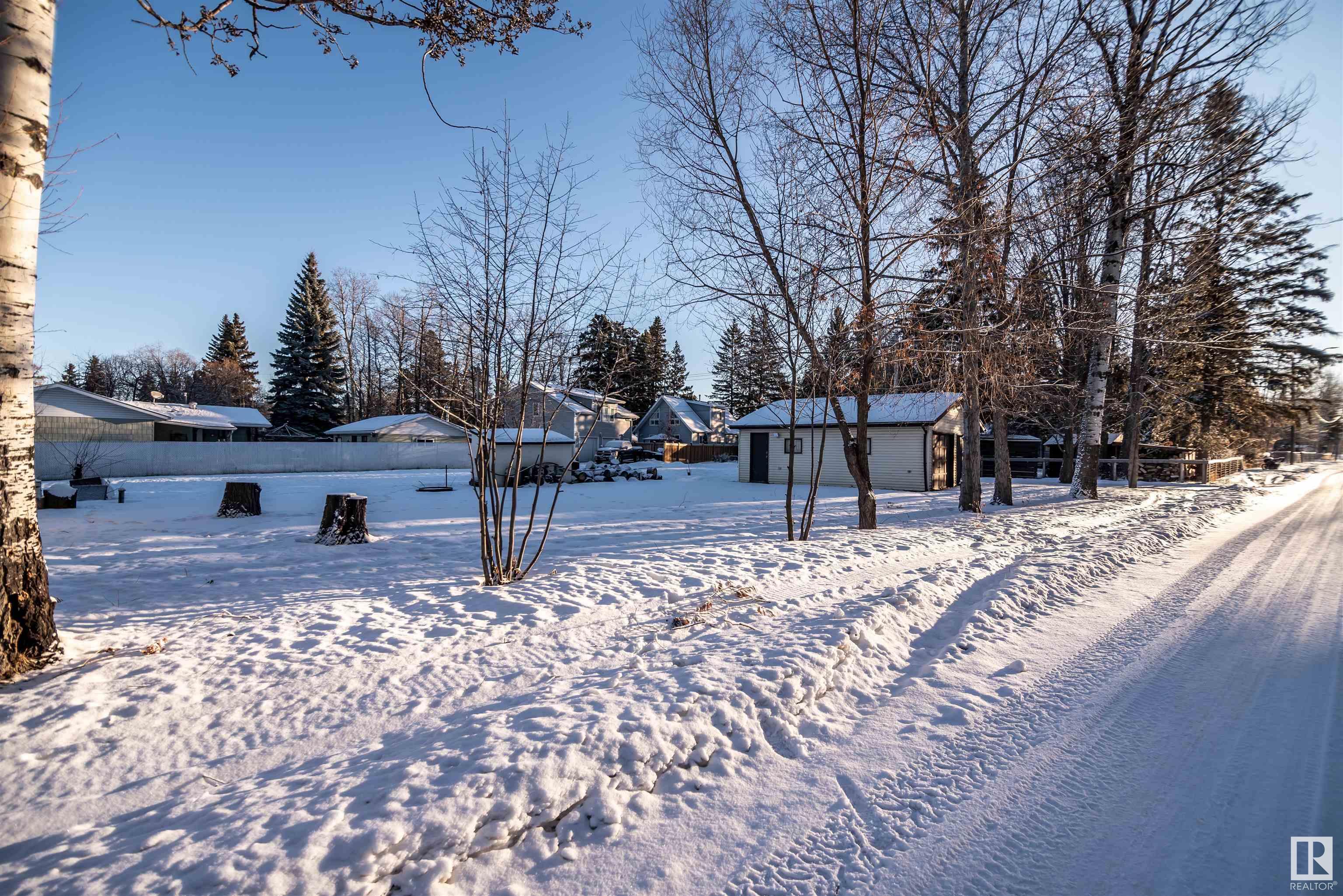      5227 5231 48A AV , Rural Lac Ste. Anne County,  ,T0A 0A0 ;  Listing Number: MLS E4417748