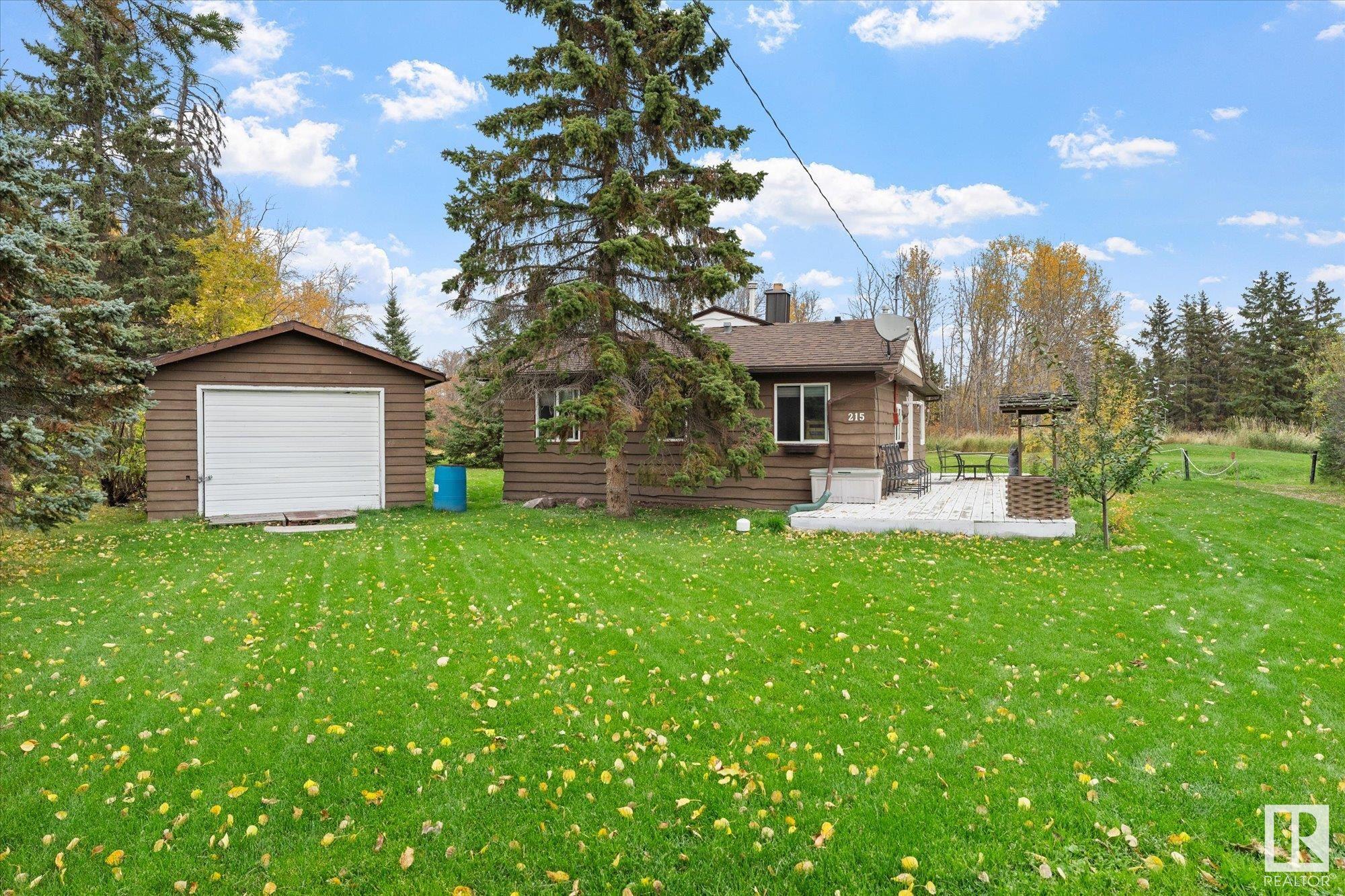      215 2nd Street , Rural Lac Ste. Anne County,  ,T0E 1A0 ;  Listing Number: MLS E4417752