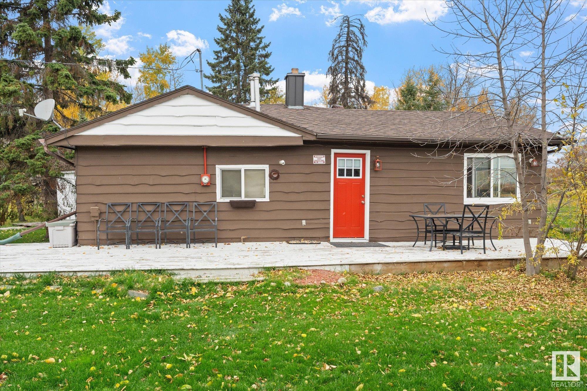     215 2nd Street , Rural Lac Ste. Anne County,  ,T0E 1A0 ;  Listing Number: MLS E4417752