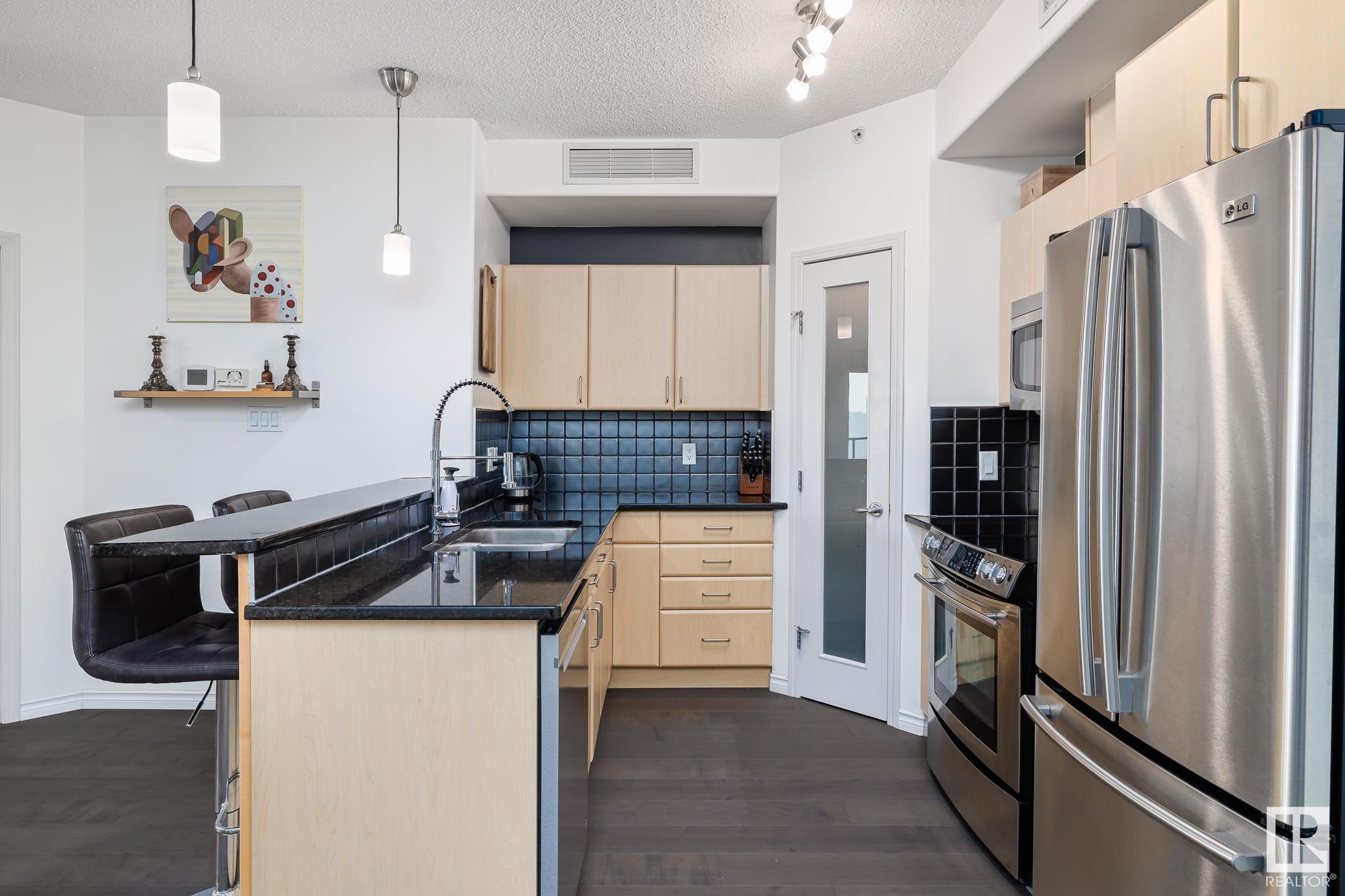      #803 9707 106 ST NW , Edmonton,  ,T5K 0B7 ;  Listing Number: MLS E4417754