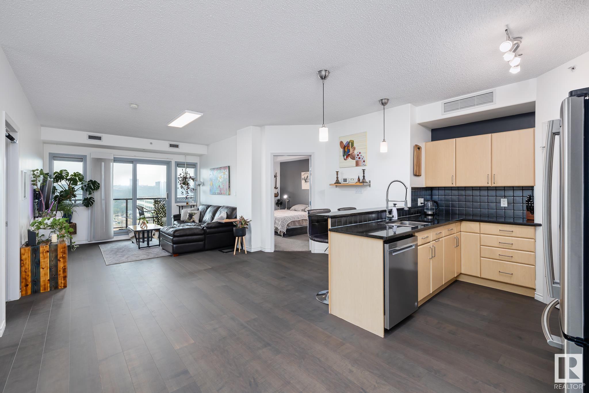      #803 9707 106 ST NW , Edmonton,  ,T5K 0B7 ;  Listing Number: MLS E4417754