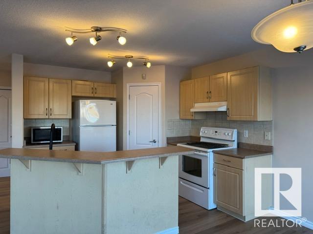      5812 166 AV NW , Edmonton,  ,T5Y 0B4 ;  Listing Number: MLS E4417757