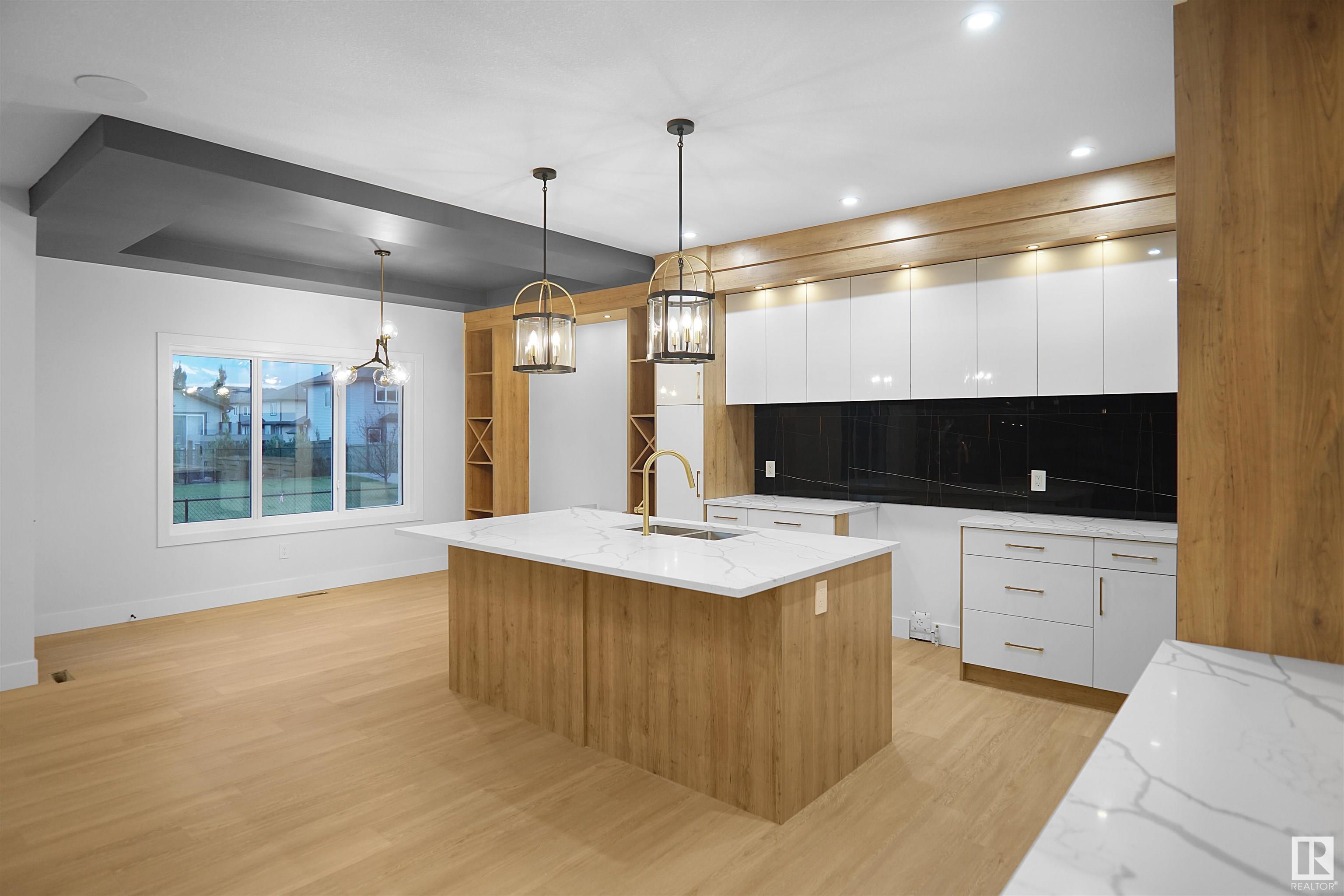      10 TENUTO LINK , Spruce Grove,  ,T7X 0Z3 ;  Listing Number: MLS E4417760