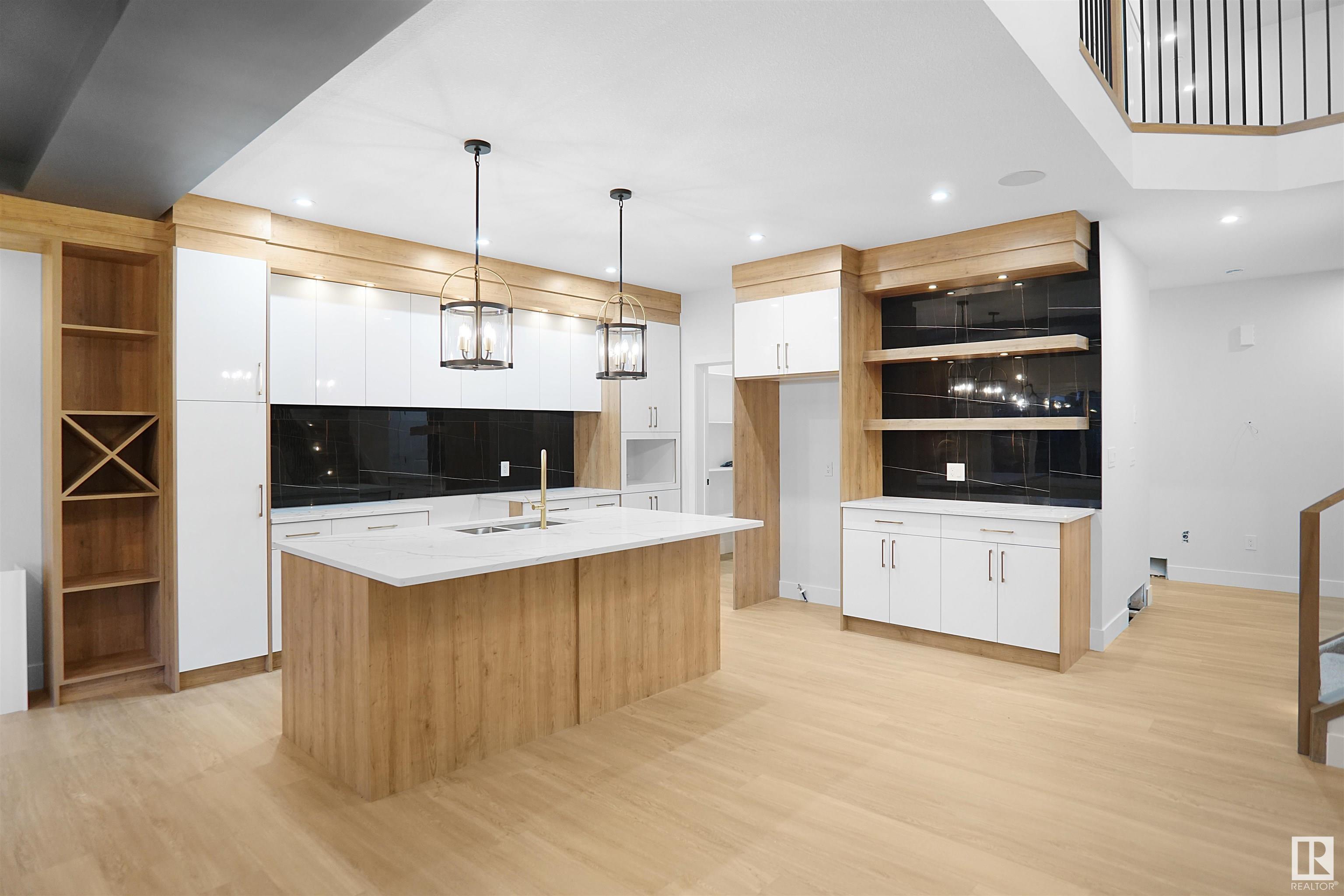      10 TENUTO LINK , Spruce Grove,  ,T7X 0Z3 ;  Listing Number: MLS E4417760