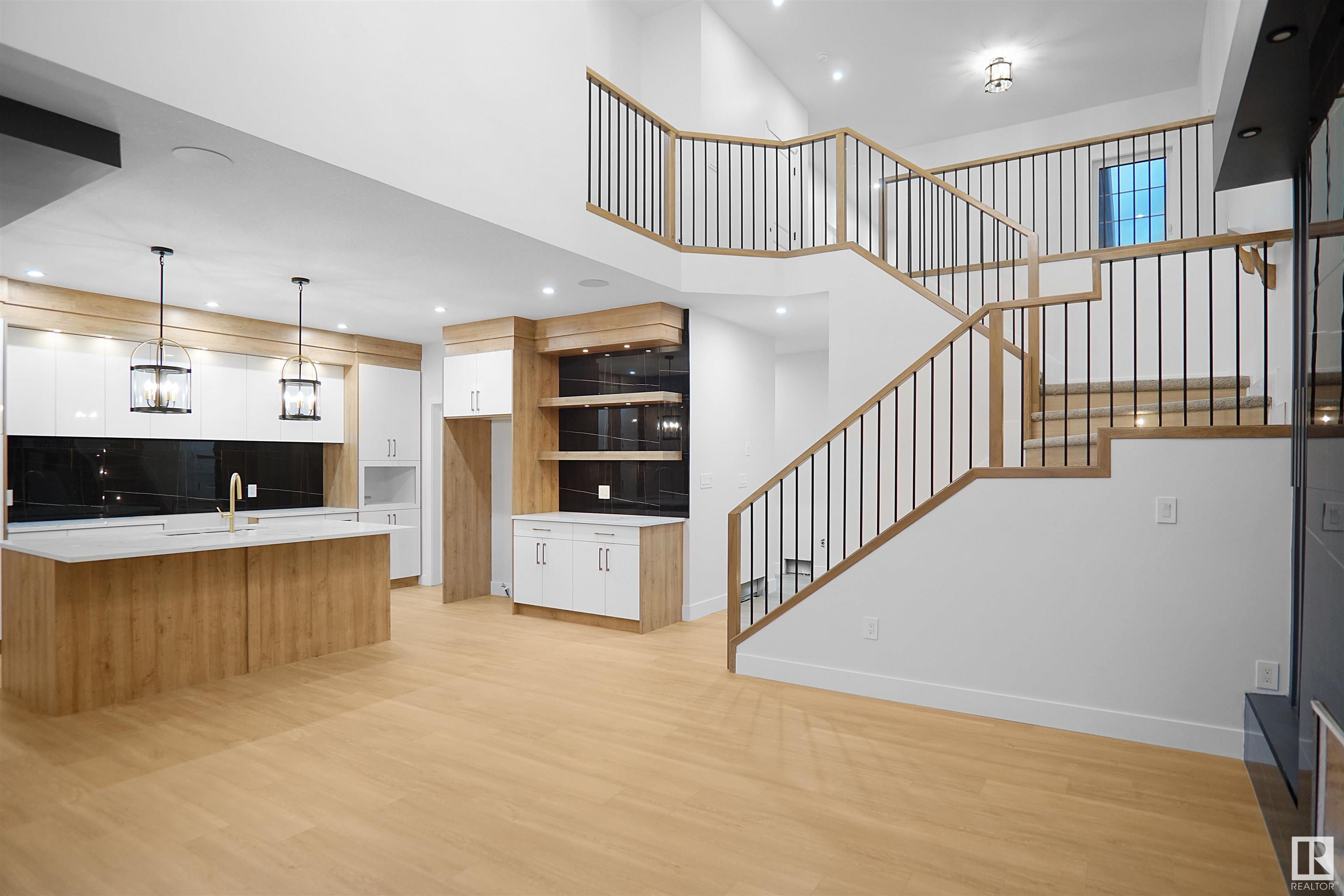     10 TENUTO LINK , Spruce Grove,  ,T7X 0Z3 ;  Listing Number: MLS E4417760