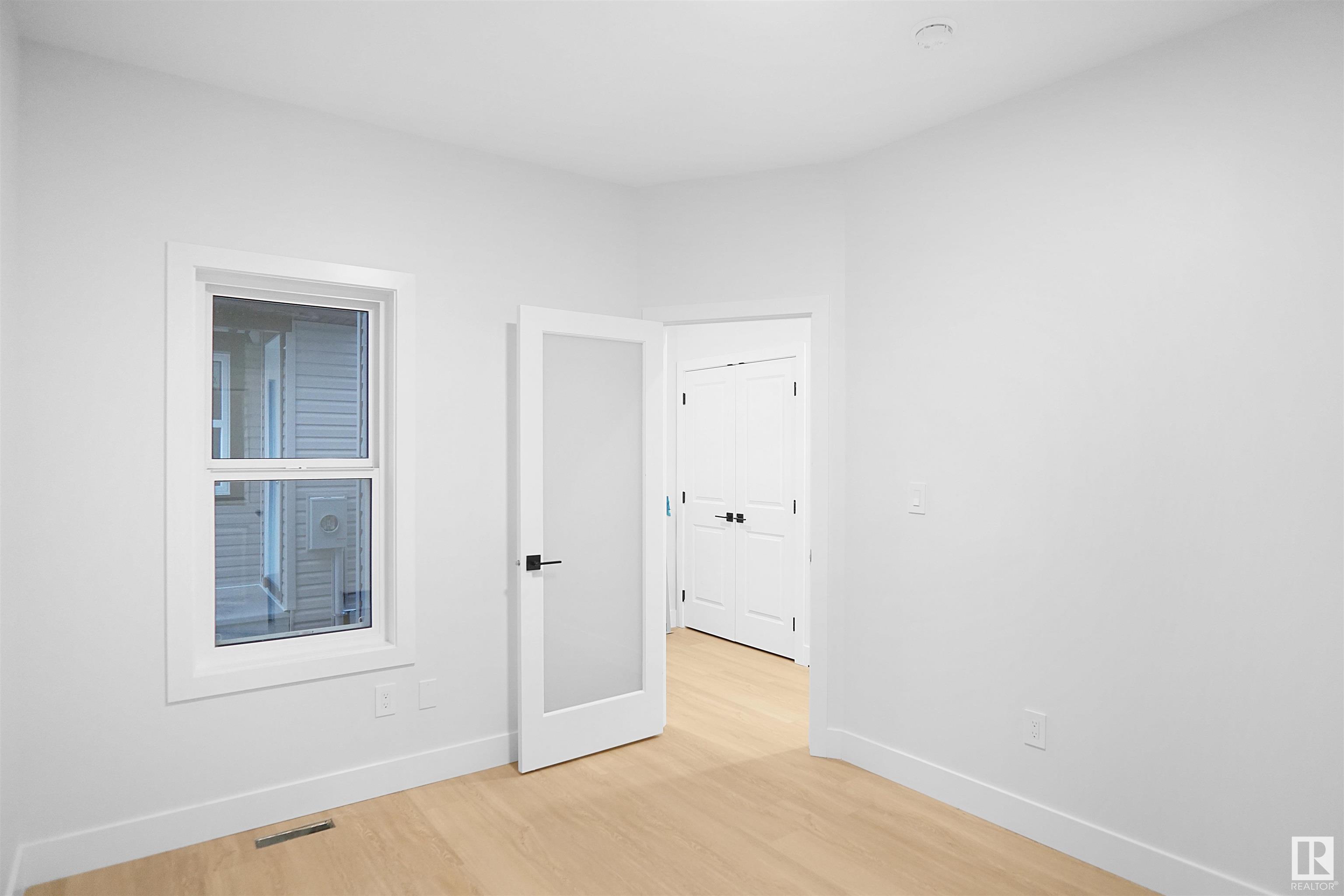      10 TENUTO LINK , Spruce Grove,  ,T7X 0Z3 ;  Listing Number: MLS E4417760