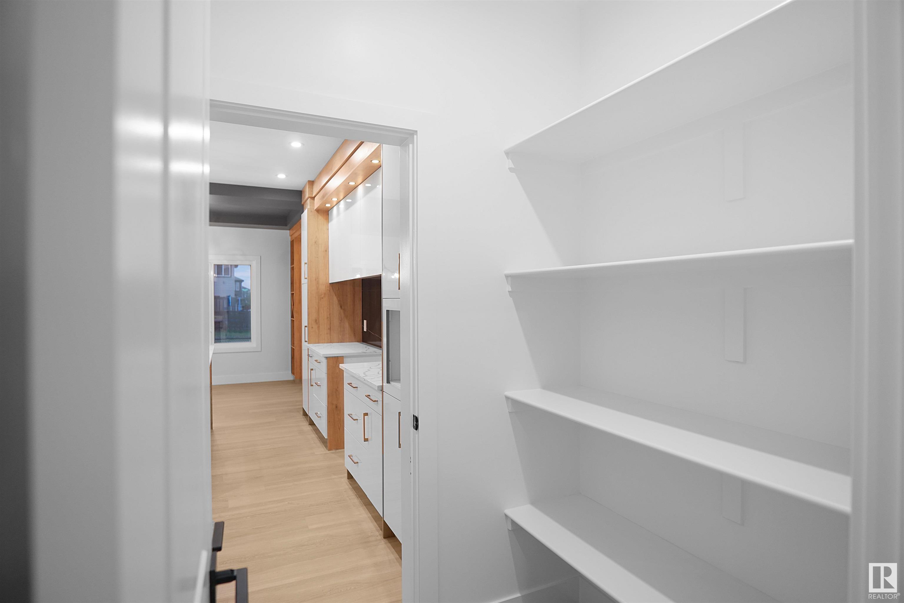      10 TENUTO LINK , Spruce Grove,  ,T7X 0Z3 ;  Listing Number: MLS E4417760