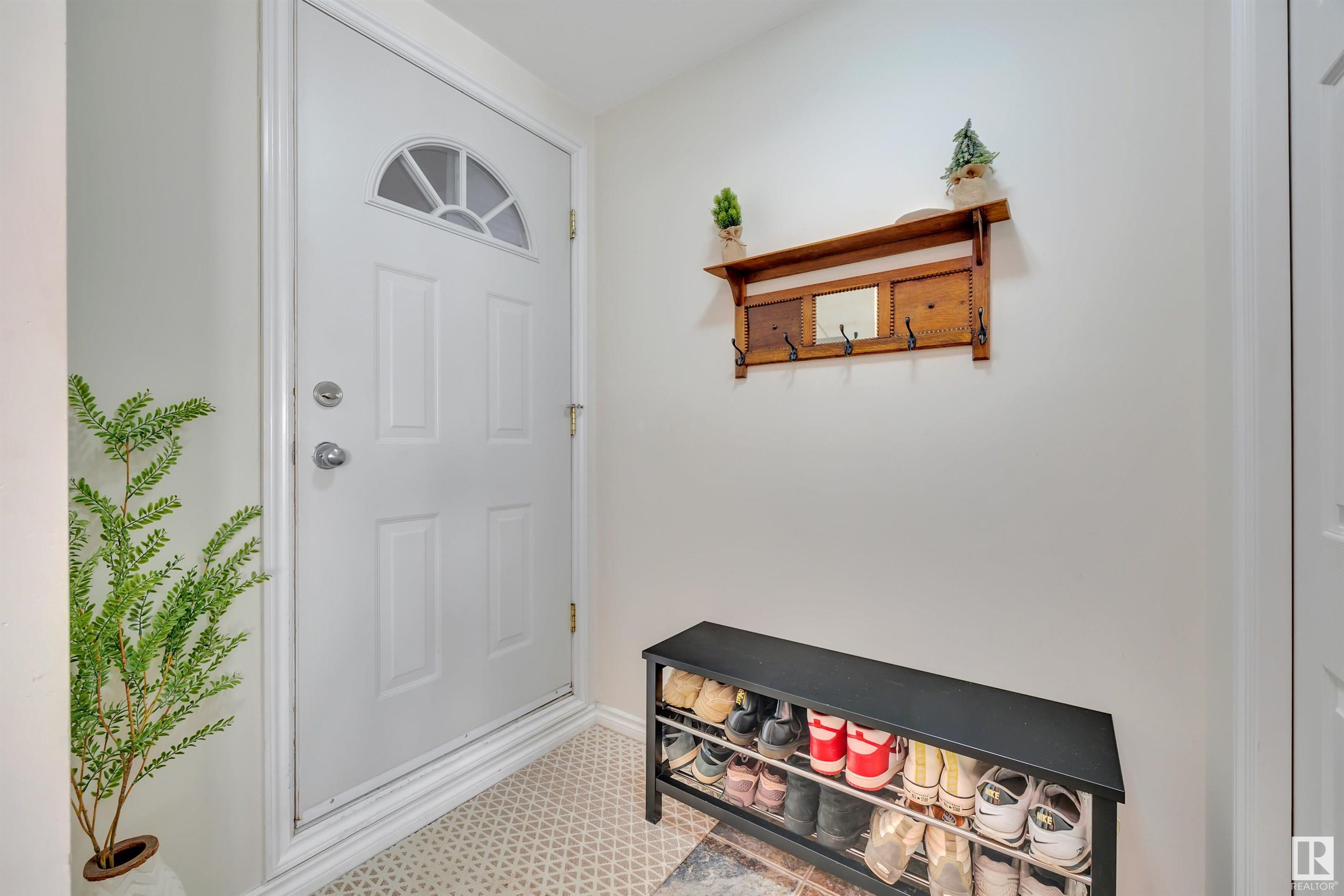      #402 10606 102 AV NW , Edmonton,  ,T5J 5E9 ;  Listing Number: MLS E4417764